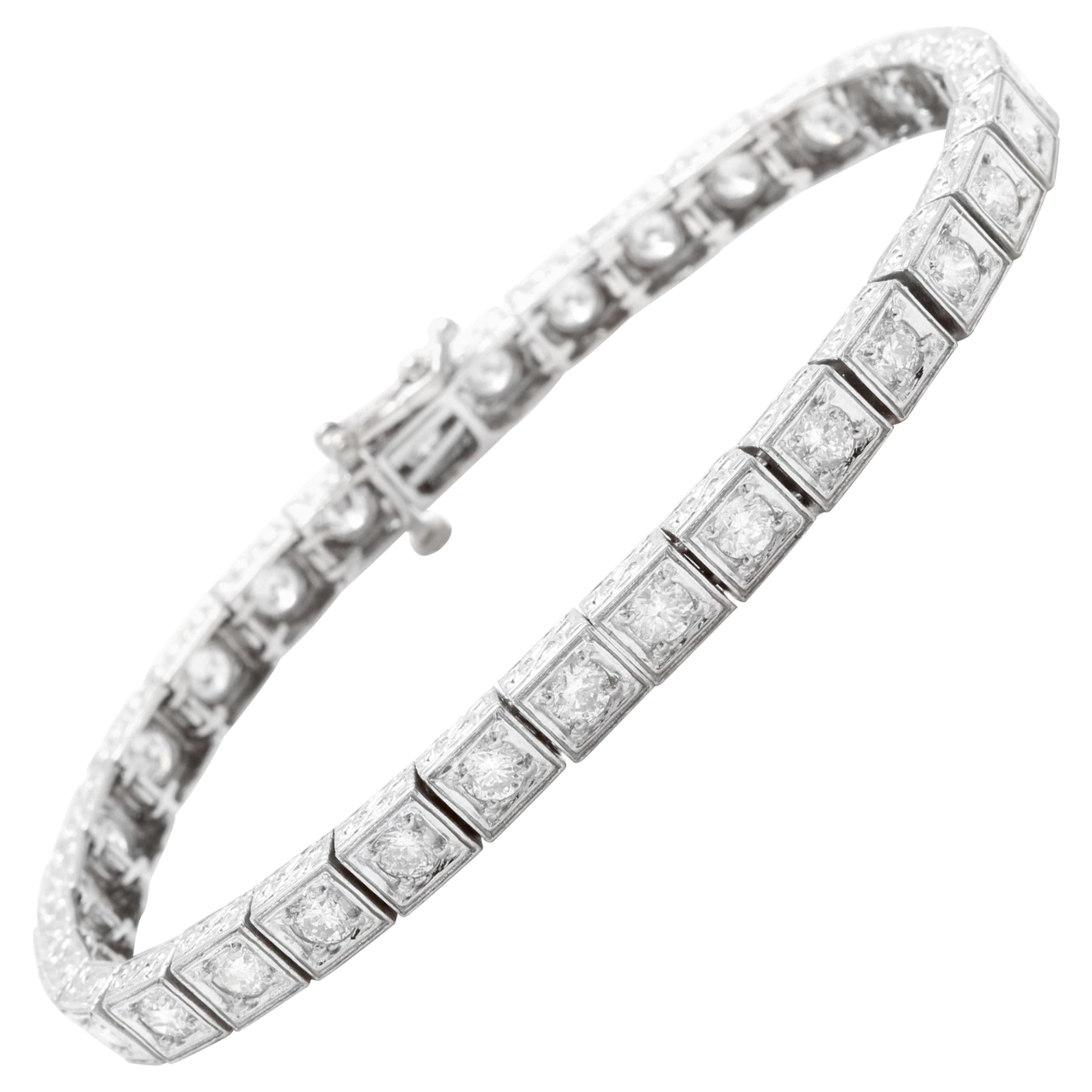 Bracelet très impressionnant en or blanc massif 14 carats avec diamants naturels de 3,20 carats