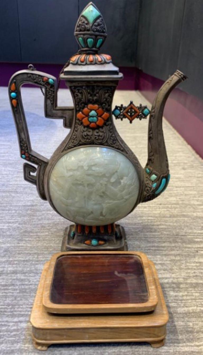 Sehr beeindruckende große mongolische Jade-Vase in Großformat im Angebot 7