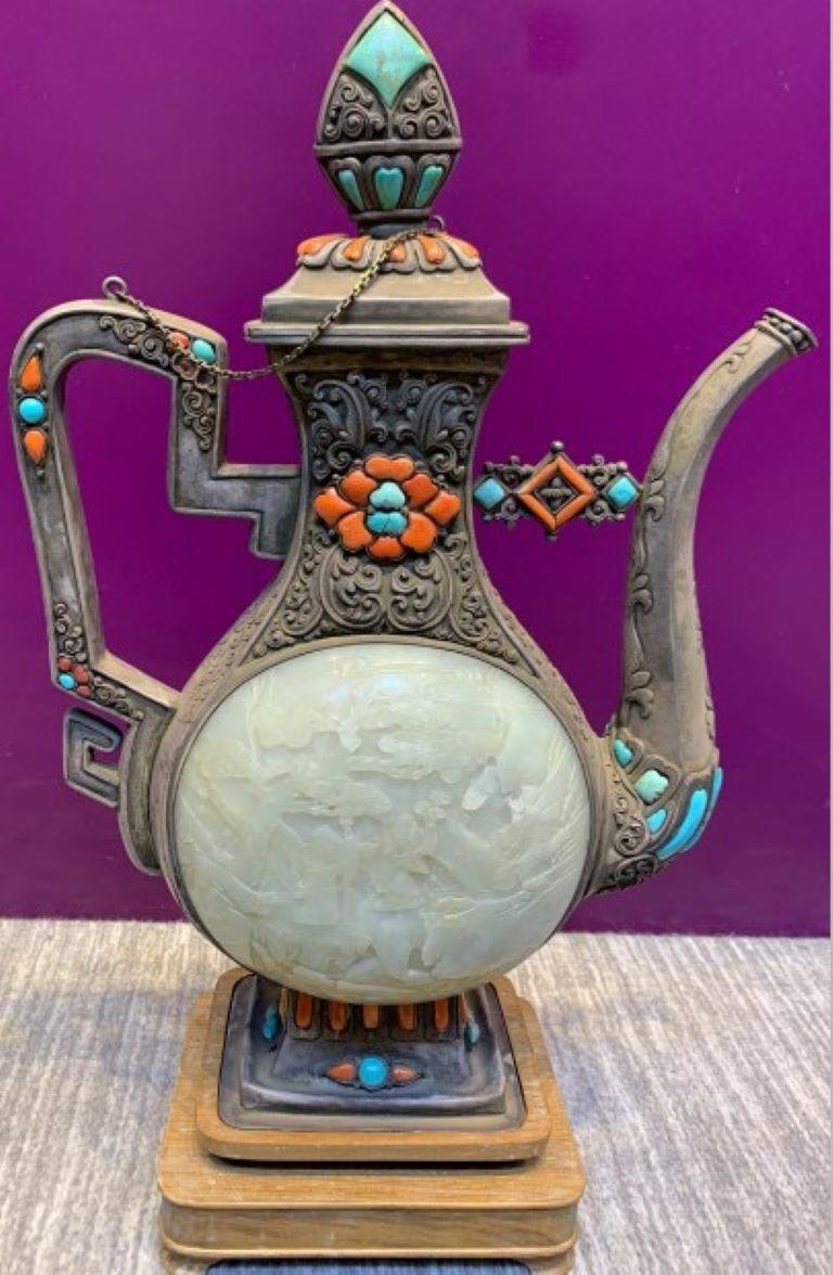 Sehr beeindruckende große mongolische Jade-Vase in Großformat im Angebot 4