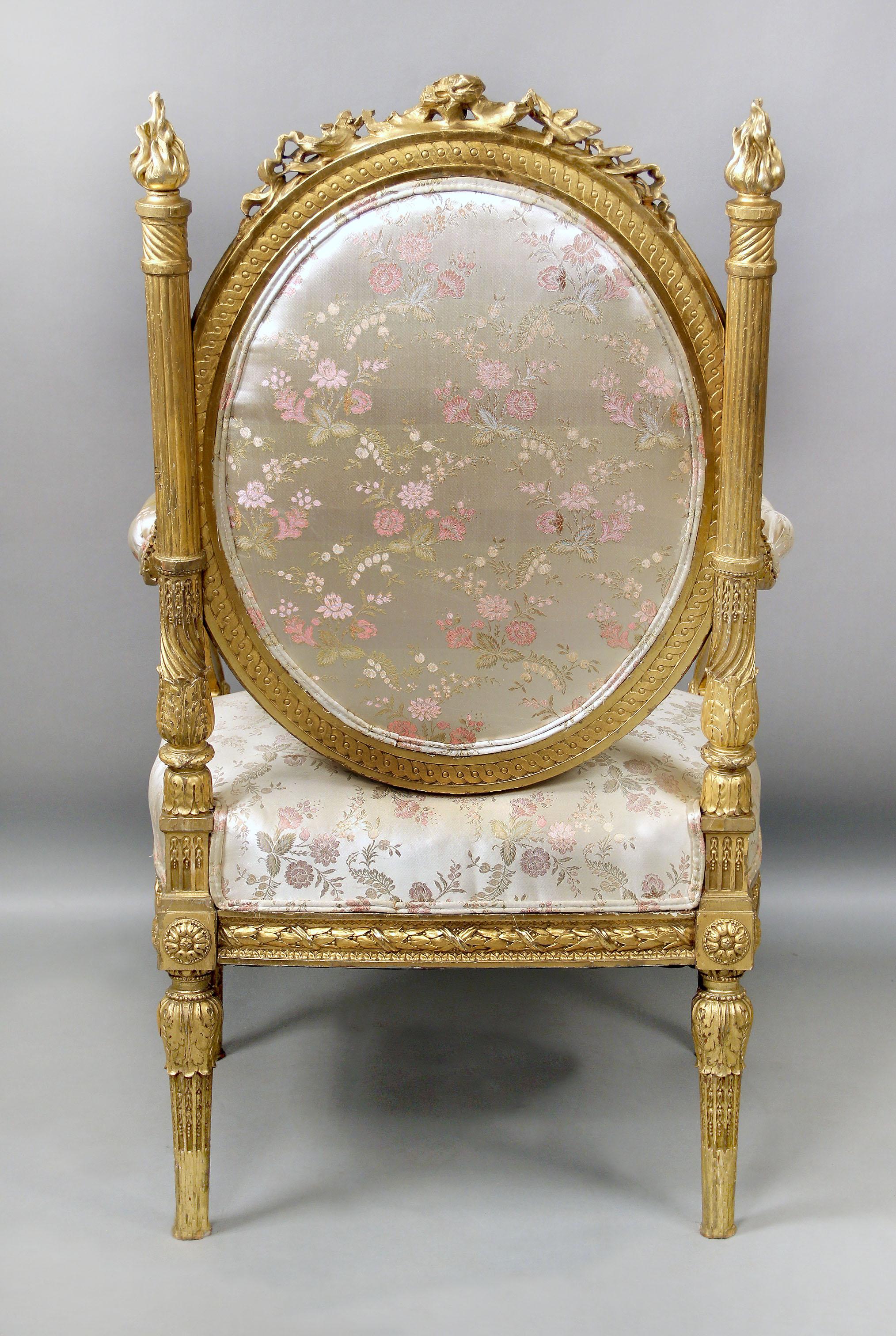 Very Impressive Late 19th Century Louis XVI Style Giltwood Throne Chair In Good Condition In New York, NY