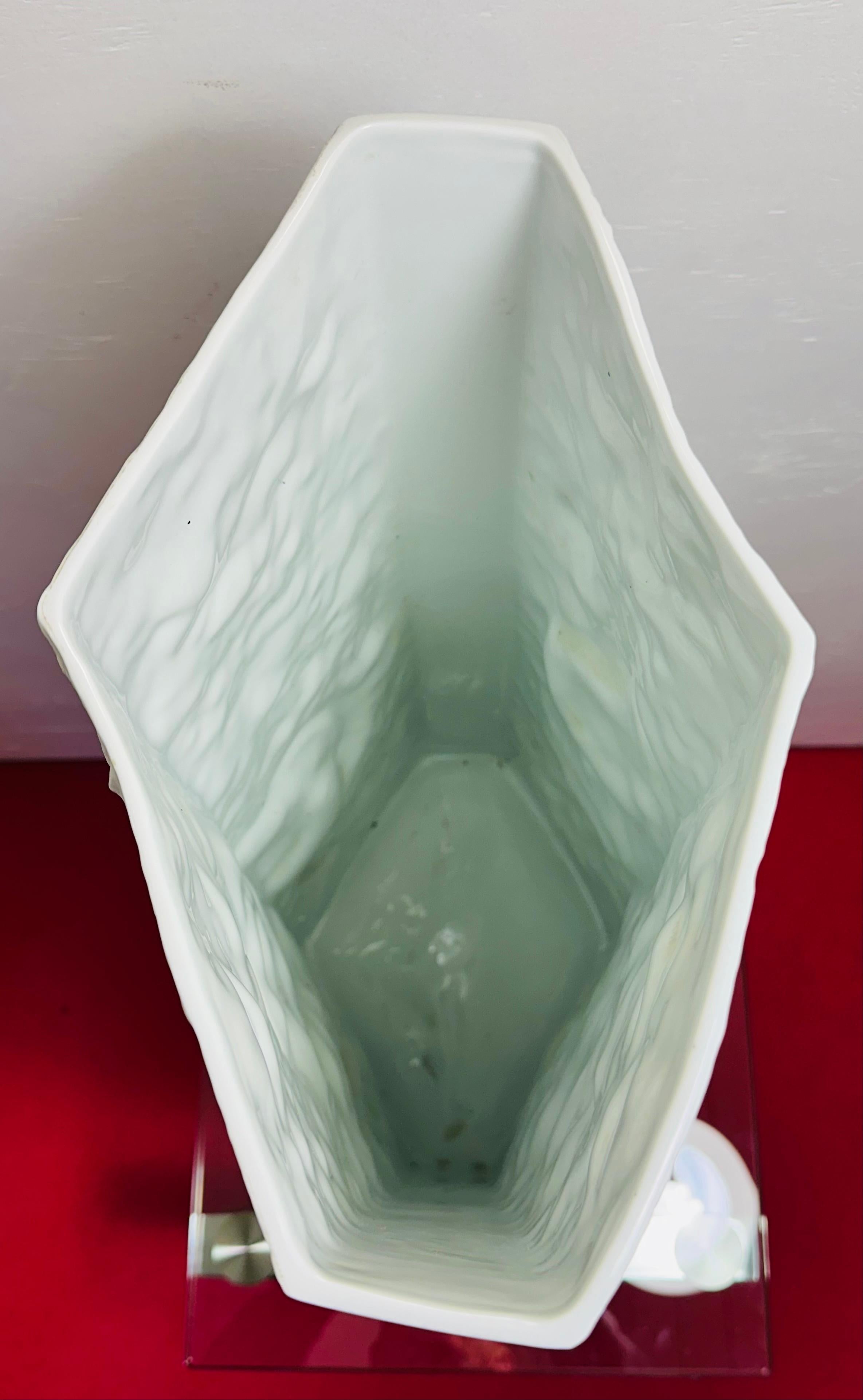 Very Large 1970s German AK Kaiser No 129 Matt-White Bisque Fossil Relief Vase 3