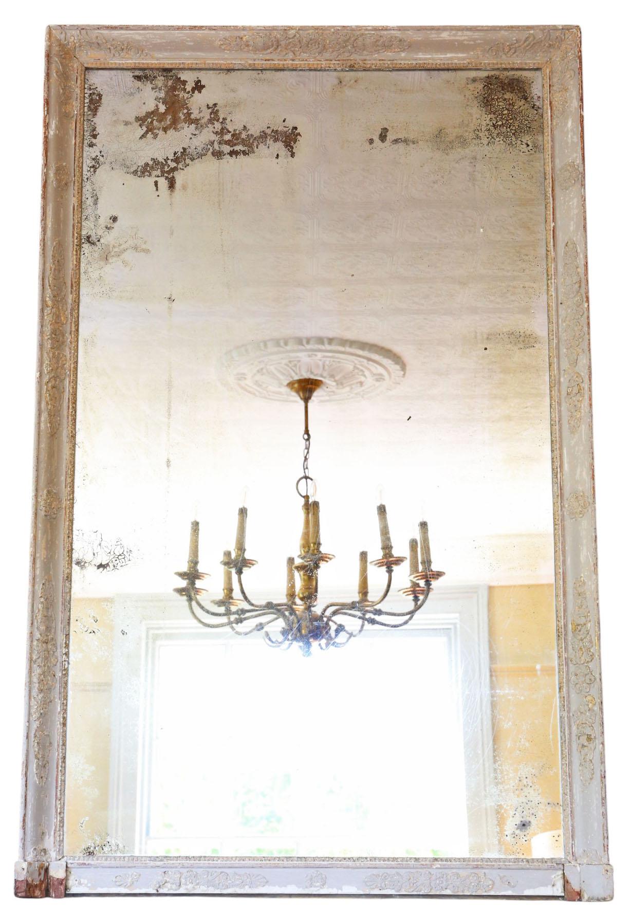 Specchio da parete molto grande del 19° secolo - Cornice dipinta con finitura grigia, bianca e rossa

Fai un'affermazione audace con questo grande specchio d'epoca del XIX secolo, con una cornice dipinta nei toni del grigio, del bianco e del rosso.