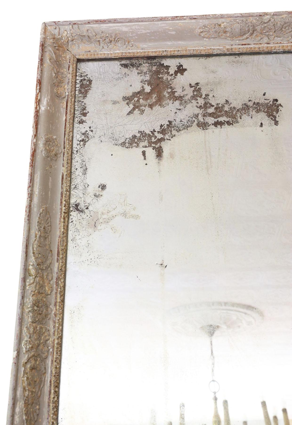 Vetro Specchio da parete molto grande del XIX secolo - Cornice dipinta e usurata in vendita