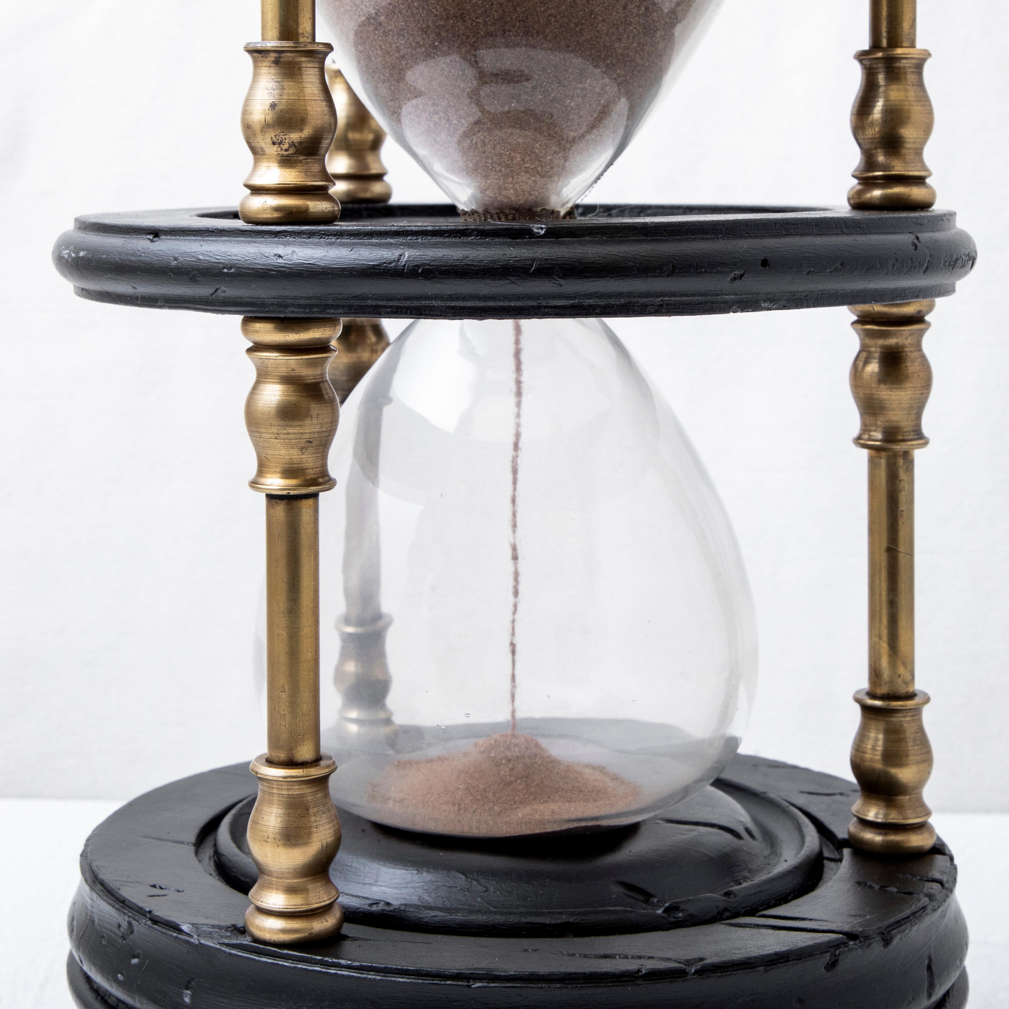Very Large 19th Century French Napoleon III Period Ebony and Bronze Hourglass For Sale 4