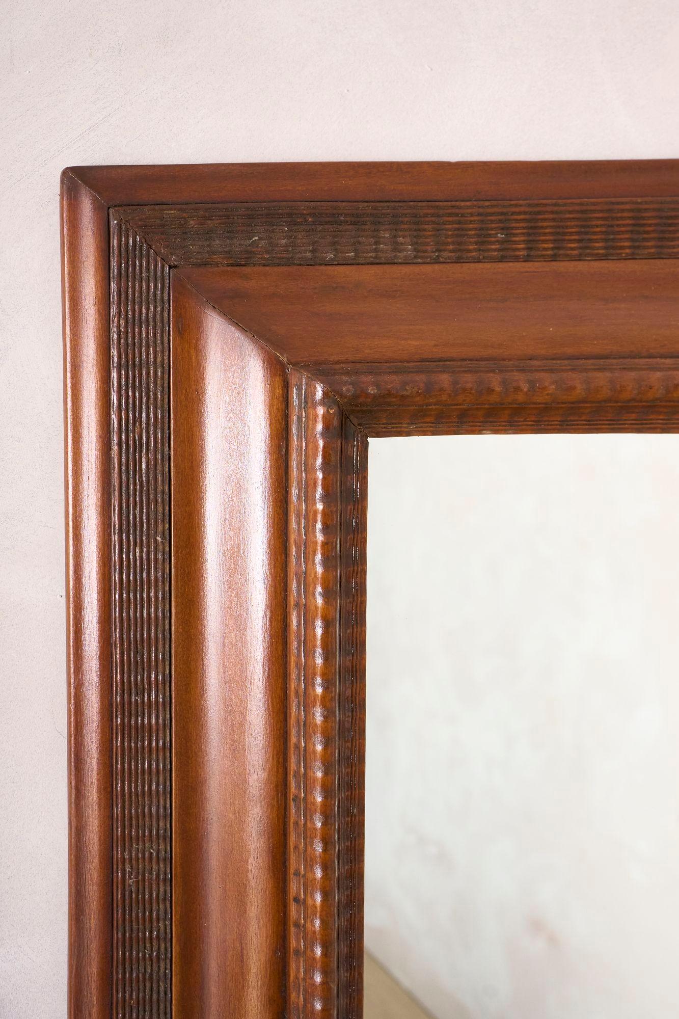 XIXe siècle Très grand miroir en bois italien du 19e siècle en vente
