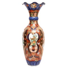 Very Large 19th Century Japanese Imari Porcelain Vase with Scalloped Top
