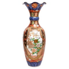 Very Large 19th Century Japanese Imari Porcelain Vase with Scalloped Top