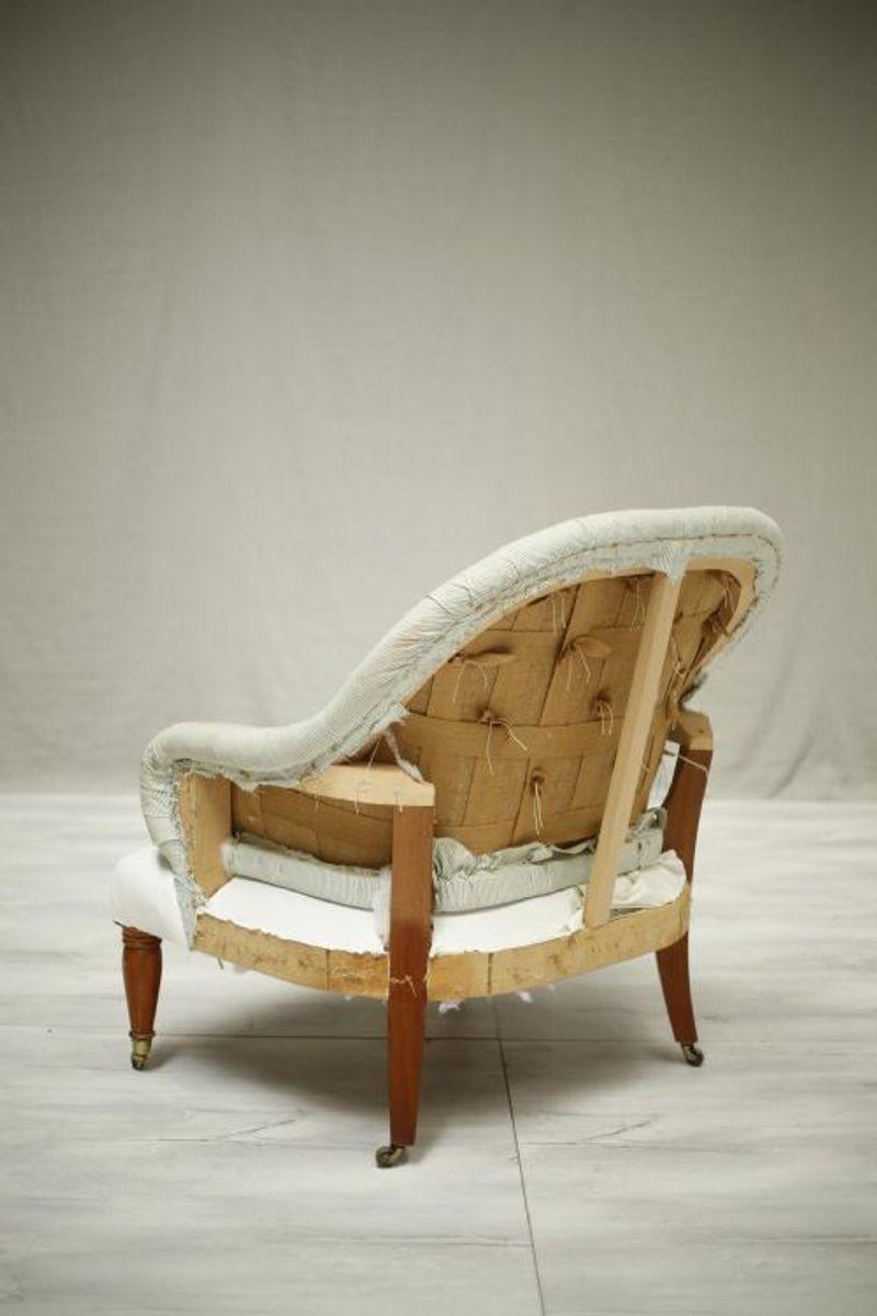 Very Large 20th Century Country House Armchair 3