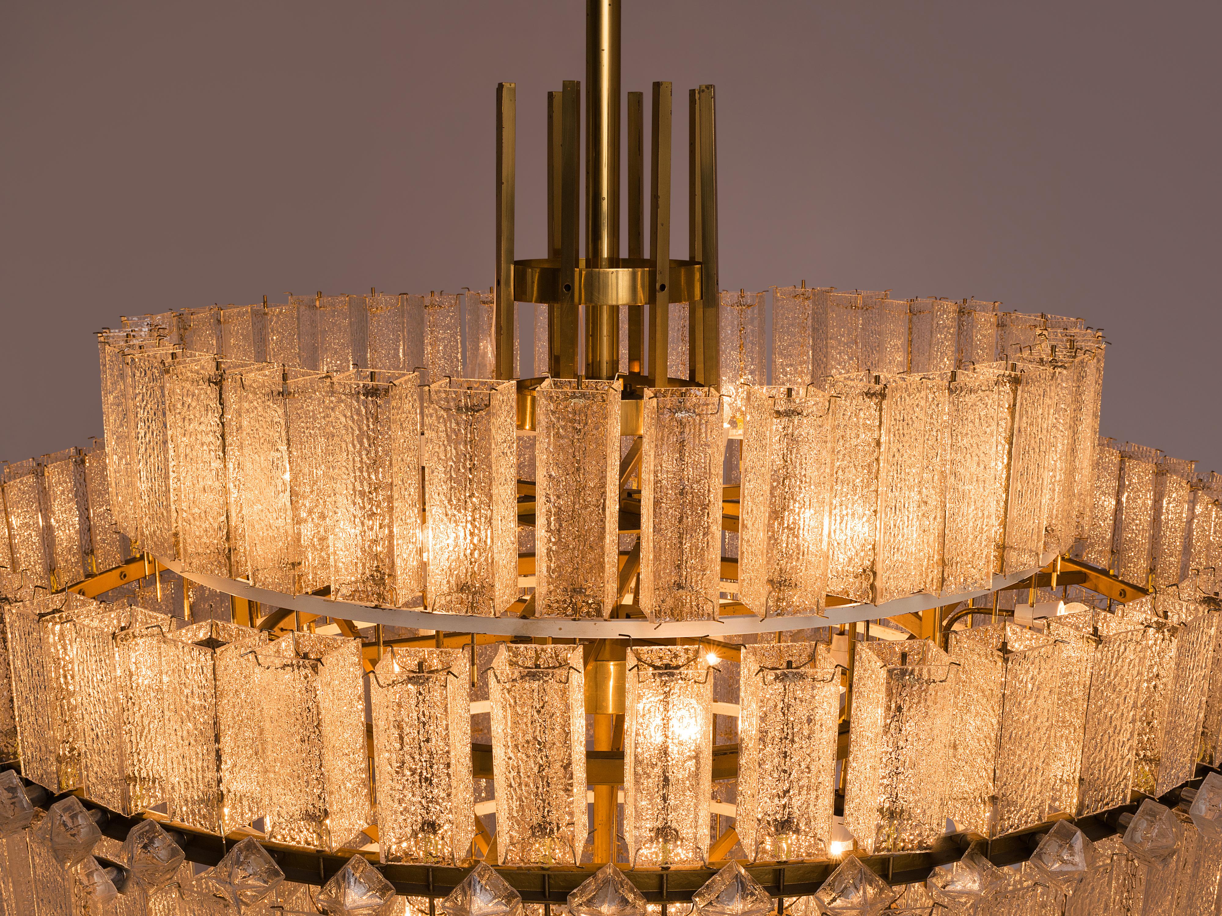 Late 20th Century Very Large Chandelier in Brass and Structured Glass Elements