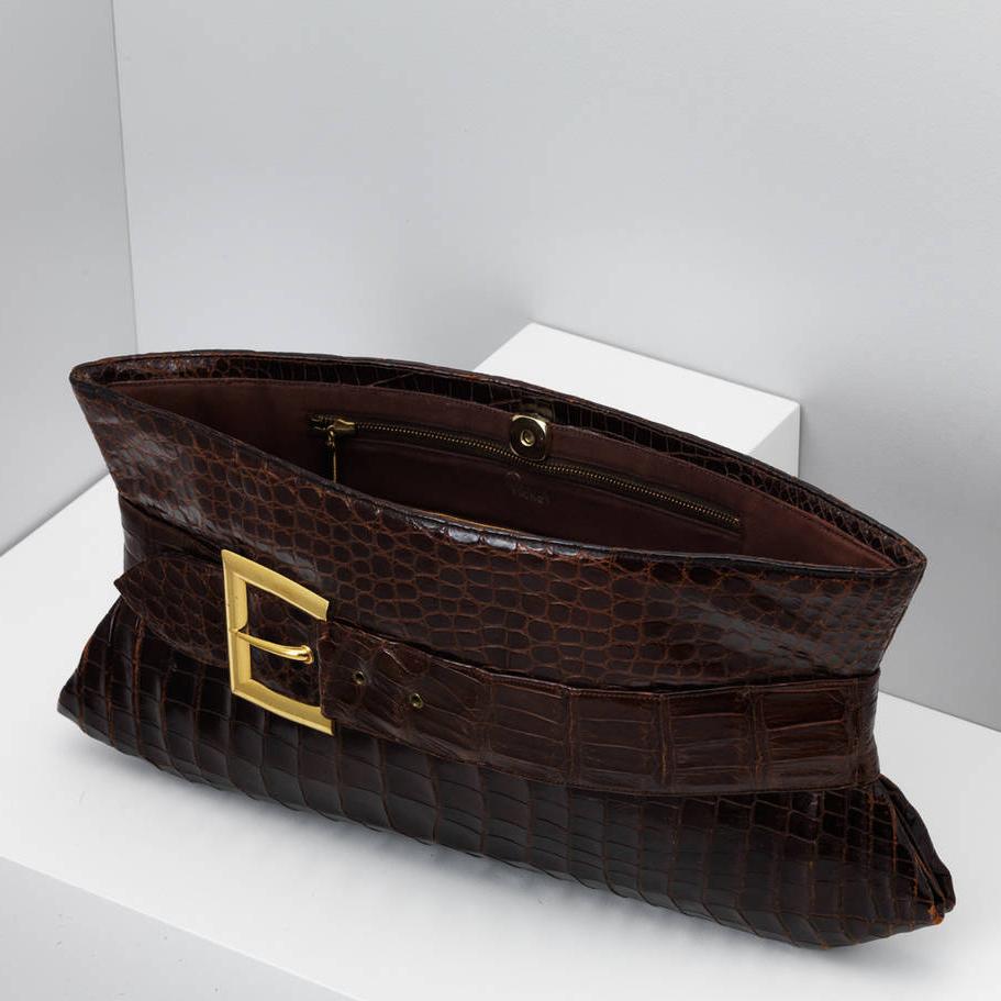 Very Large Alligator Art Deco Clutch Bag Designed by Rosenfeld, circa 1938-1940 In Excellent Condition In London, GB