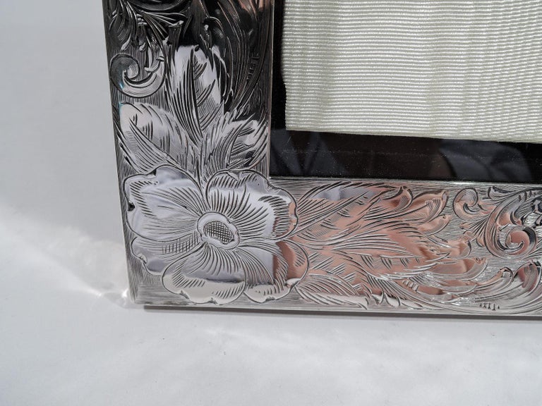 Very Large American Art Nouveau Sterling Silver Picture Frame For Sale 1