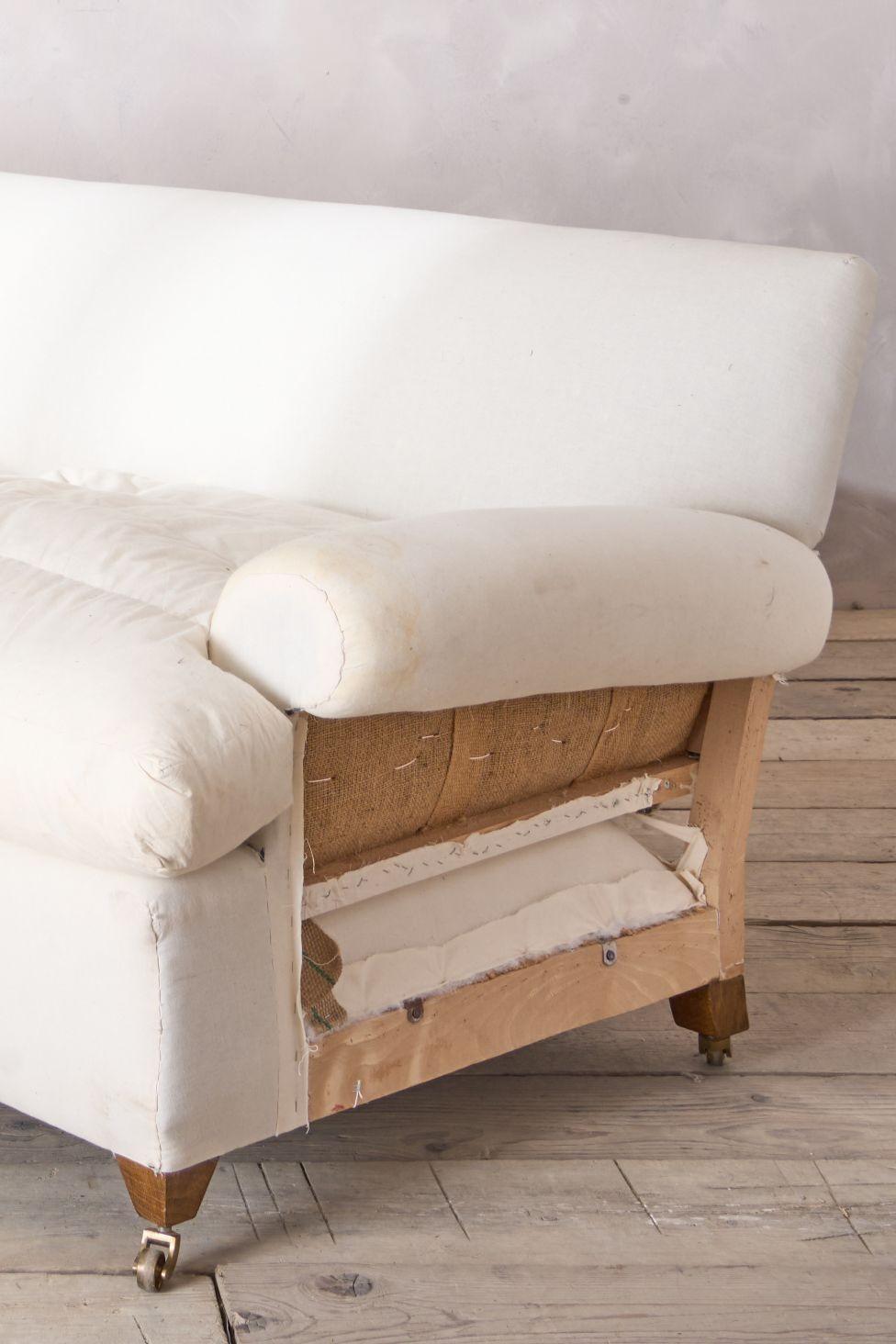 Sehr großes und bequemes Landhaus-Sofa, das von Harrods (Buchenholz)