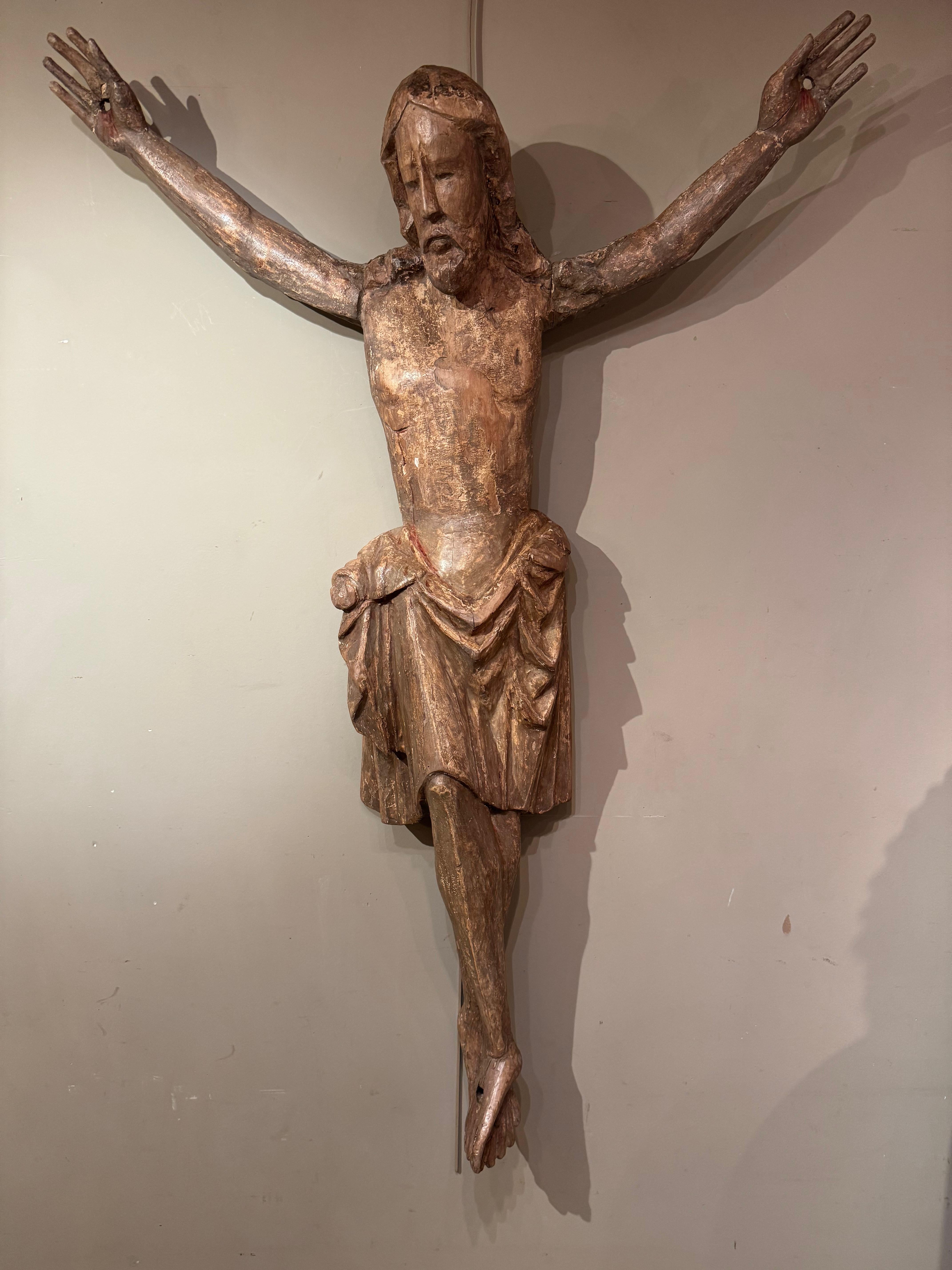 Gothique Très grand et rare Christ on the Cross (hauteur 130 cm)  14e siècle en vente