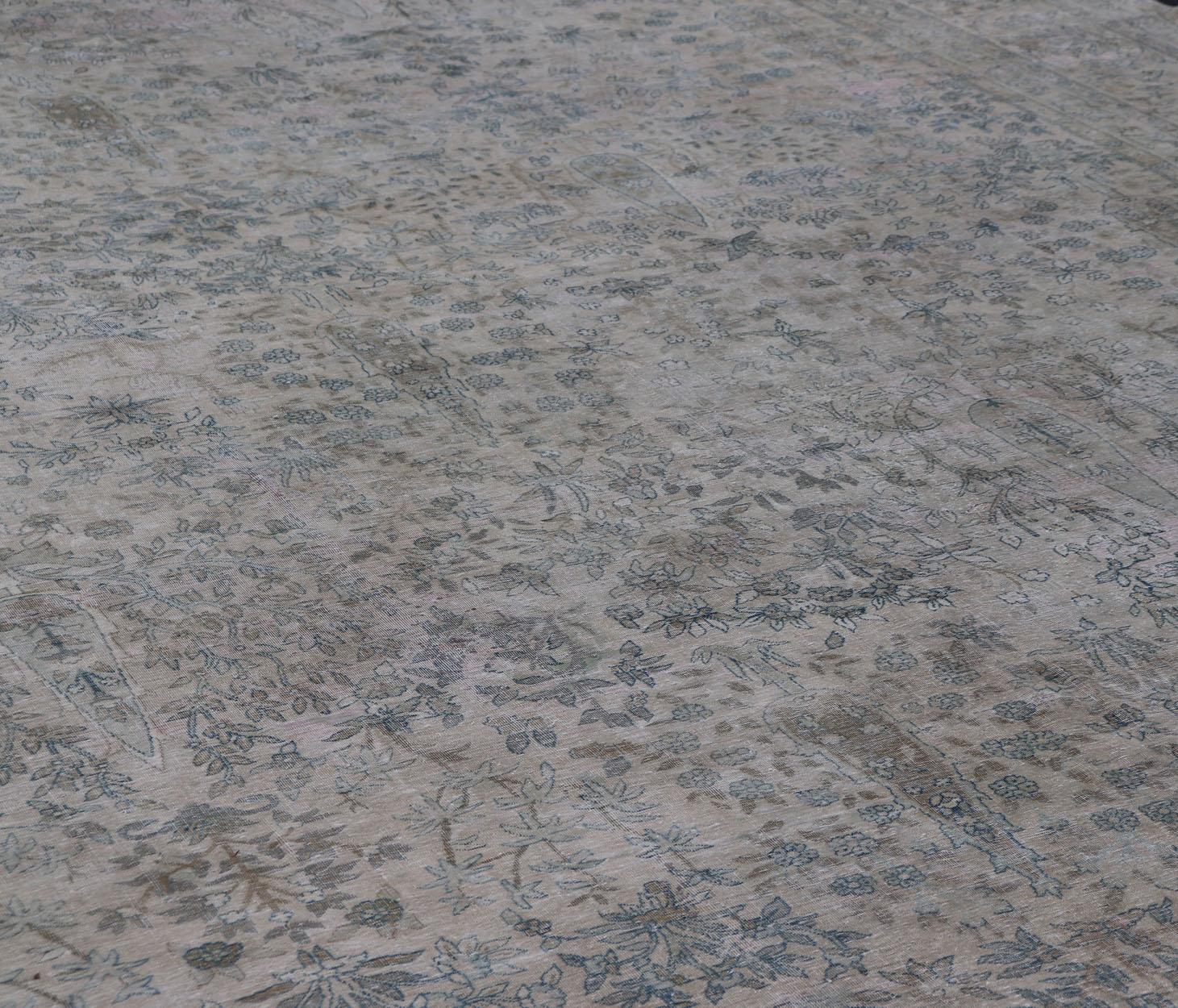 Very Large Antique Amritsar Rug with Flower & Leaf Design in Blush, Blue, Brown For Sale 4