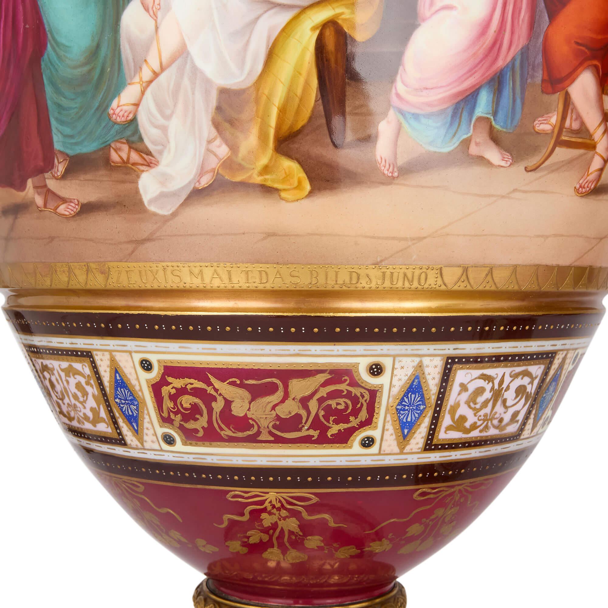 Jarrones antiguos de porcelana pintada austriaca mitología Royal Vienna muy grandes Austríaco en venta