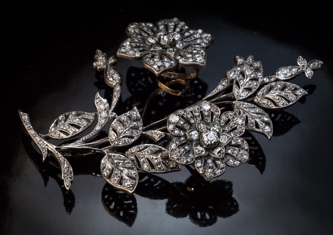 Broche antiguo muy grande de diamantes 