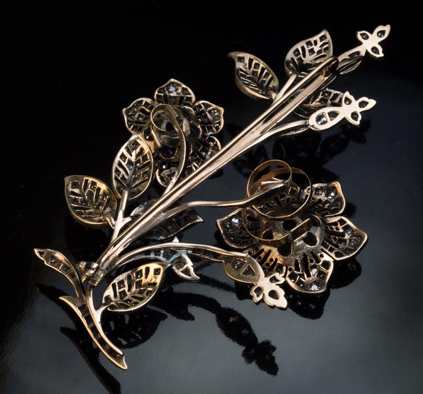 Broche antiguo muy grande de diamantes 