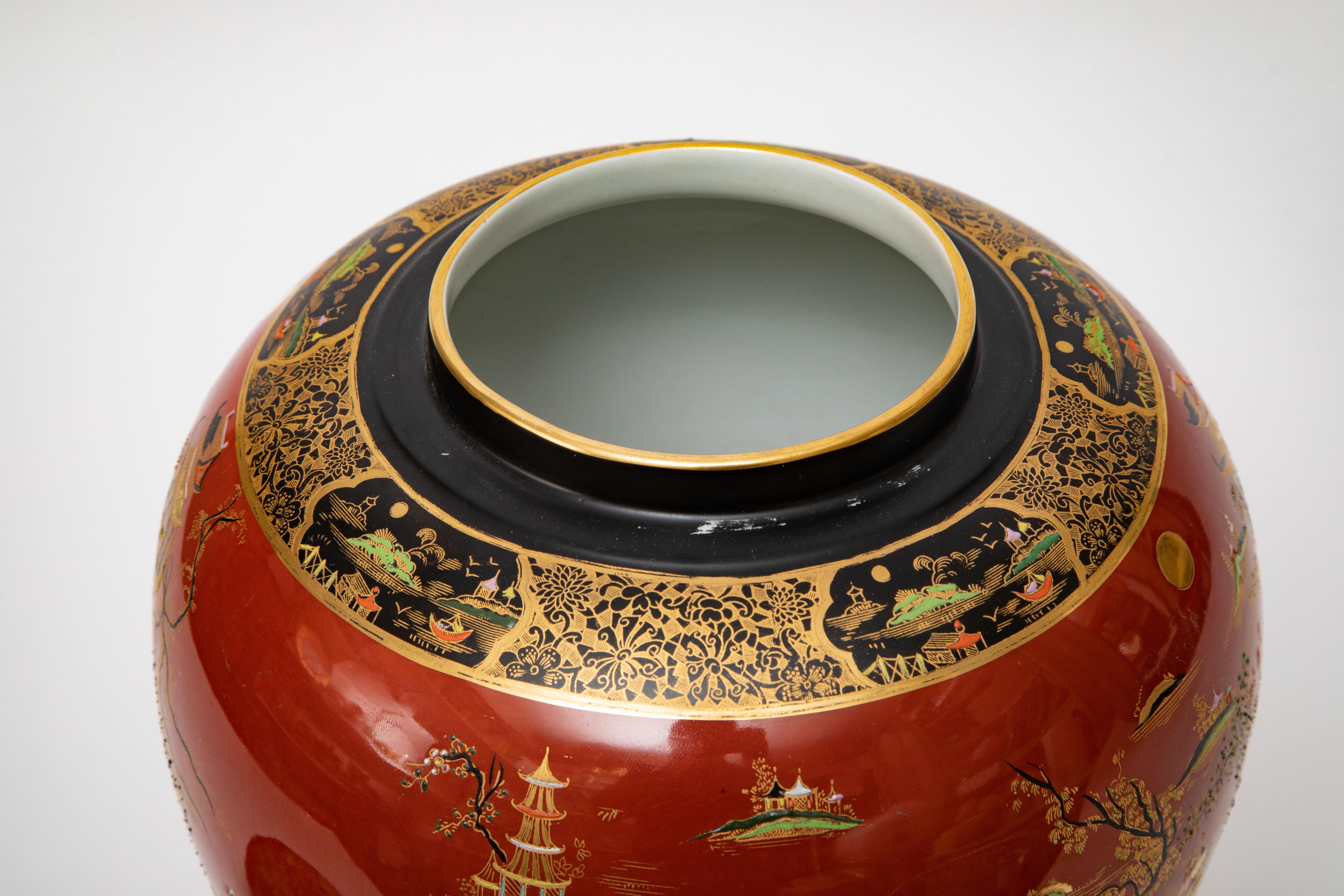 Jarrón y Tapa Ingleses Antiguos Muy Grandes, Diseño Chinoiserie Naranja Quemado Negro Oro