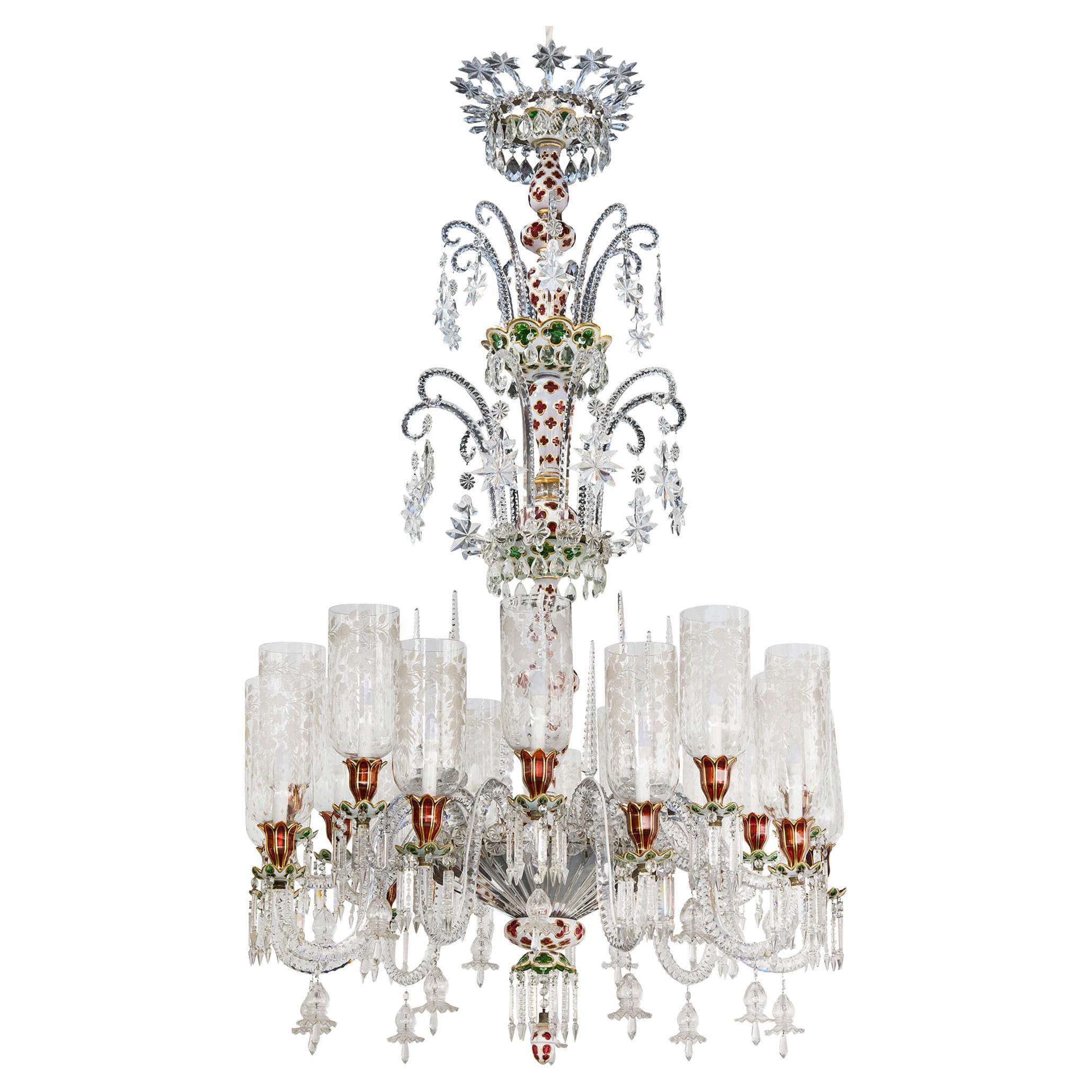 Très grand lustre ancien en verre rouge, vert et transparent de Baccarat. en vente