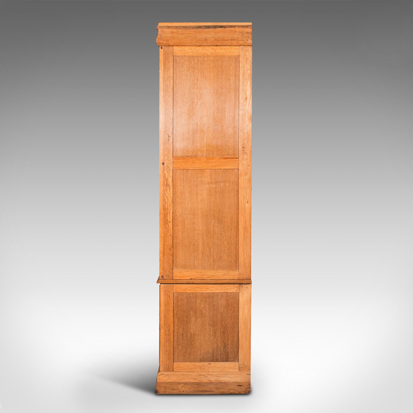 20ième siècle Très grand meuble de rangement Haberdashery ancien en chêne, collectionneur, magasin, étagère, style édouardien en vente
