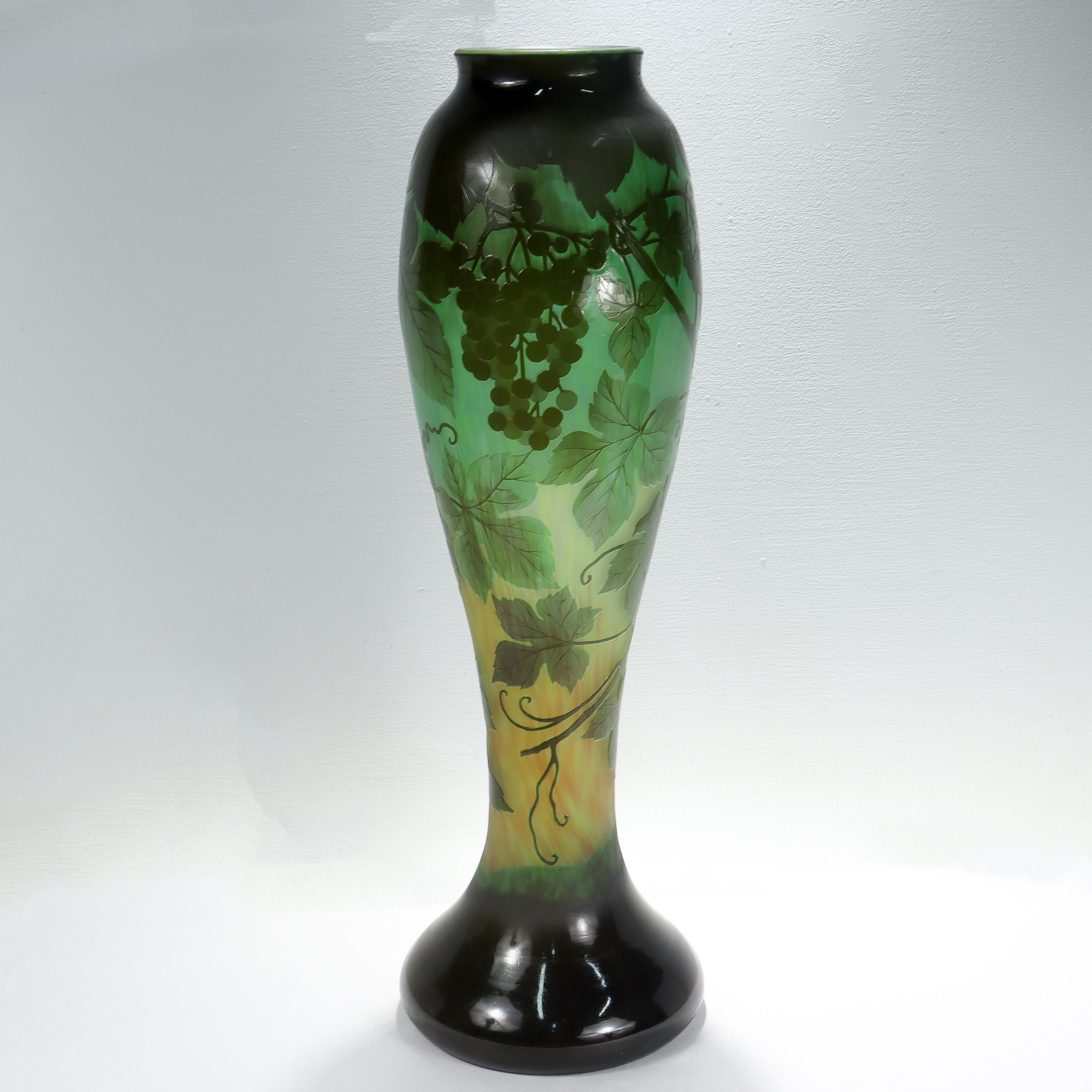 Very Large Antique Signed Gallé French Art Nouveau Green Cameo Art Glass Vase In Good Condition For Sale In Philadelphia, PA