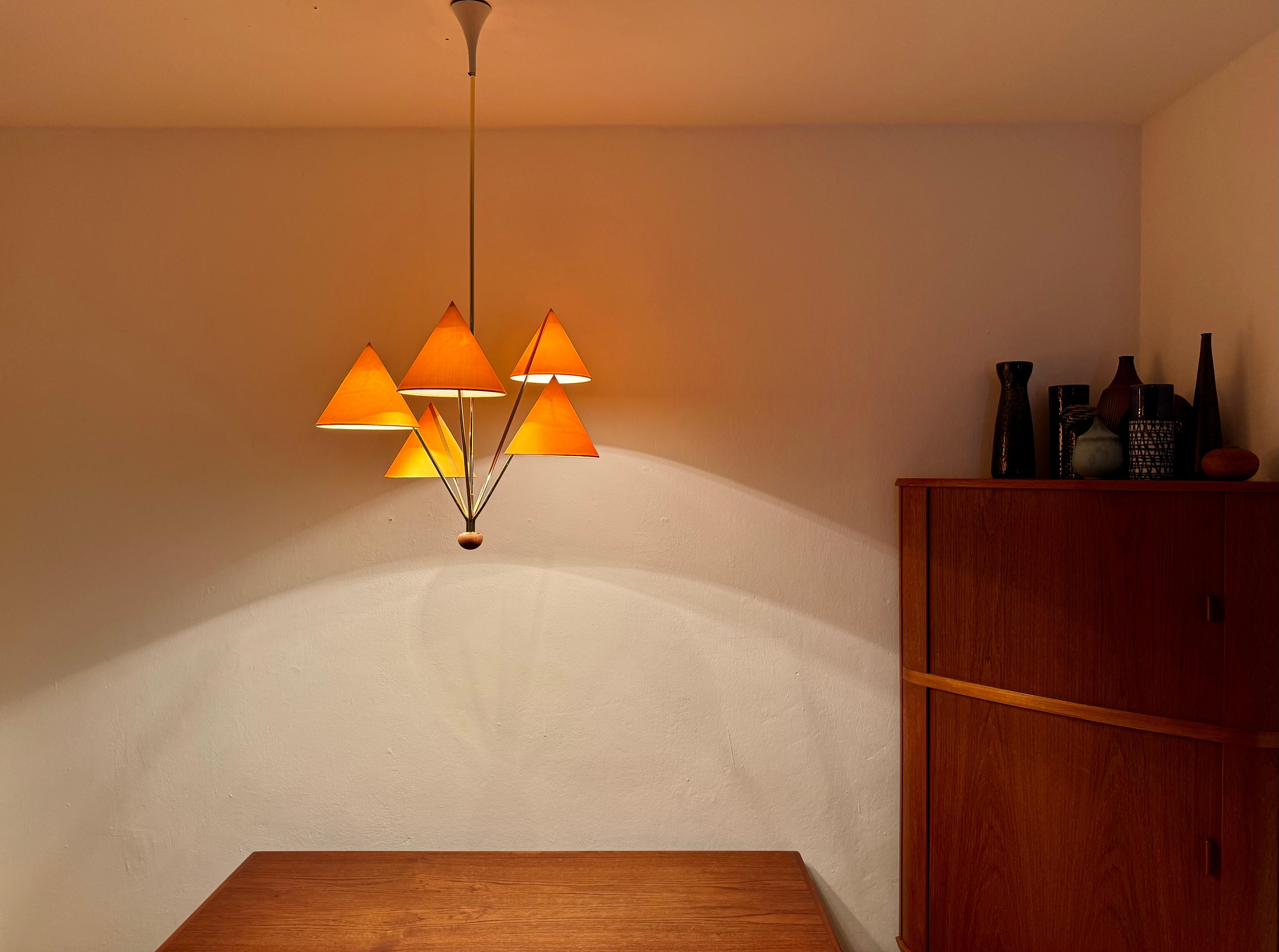Très grand lustre autrichien en laiton de Kalmar en vente 5