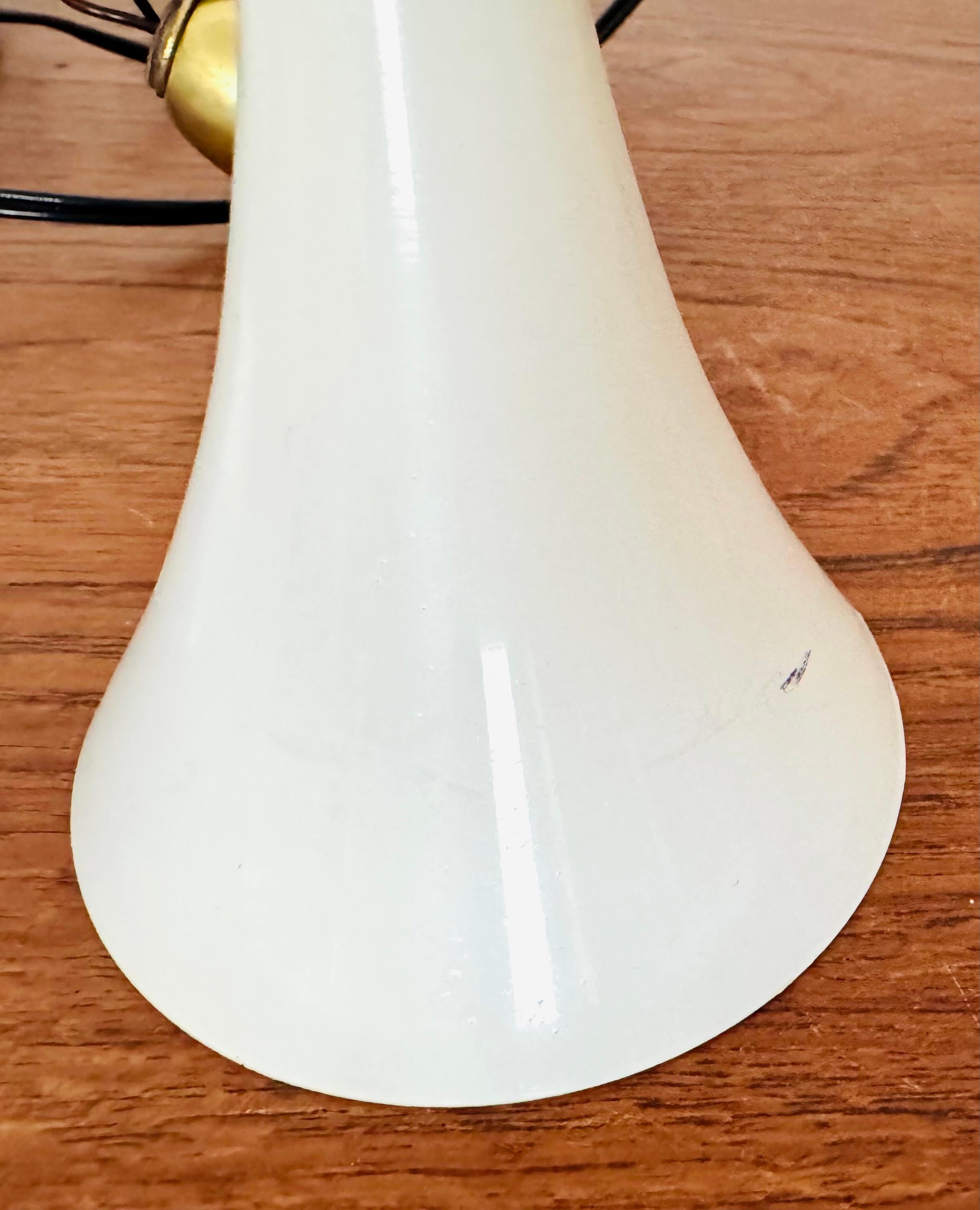 Très grand lustre autrichien en laiton de Kalmar en vente 11
