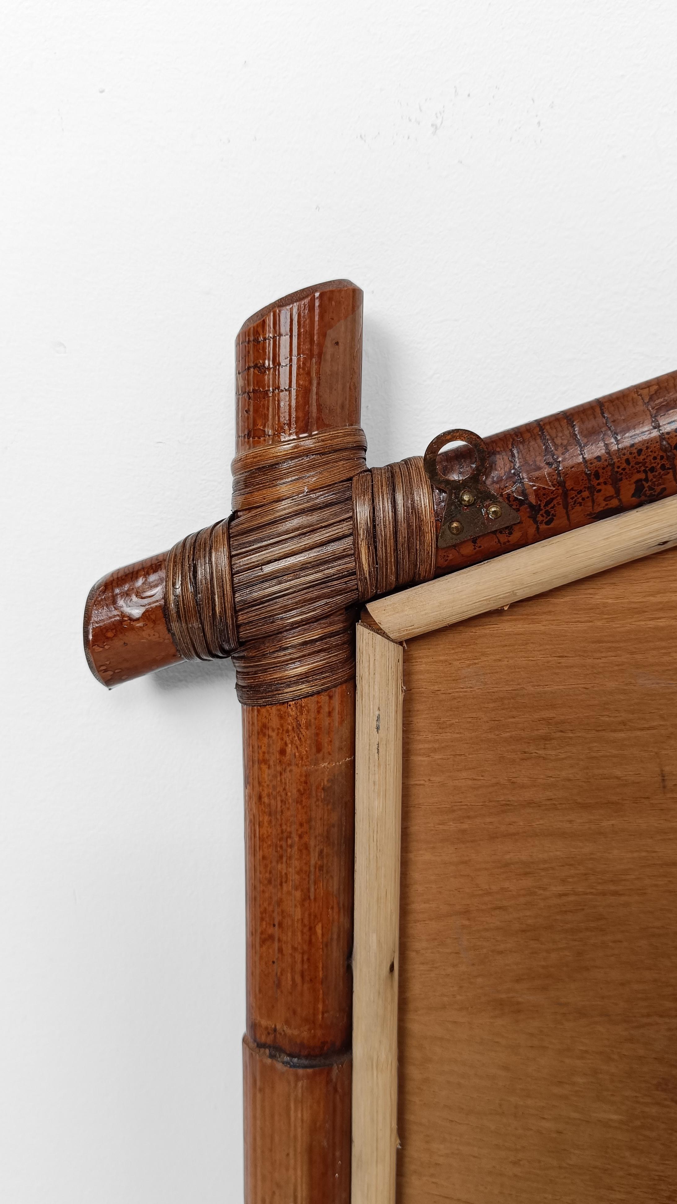 Specchio tribale molto grande in bambù e rattan nello stile di McGuire, Italia anni '70 in vendita 4