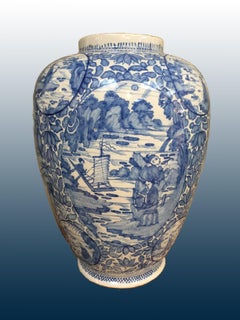 Große blau-weiße niederländische Delfter Vase in Chinoiserie, frühes 18. Jahrhundert