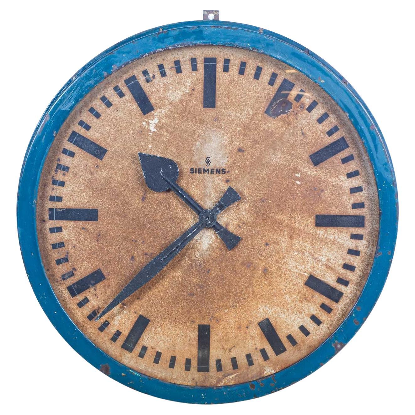 Reloj Siemens azul muy grande