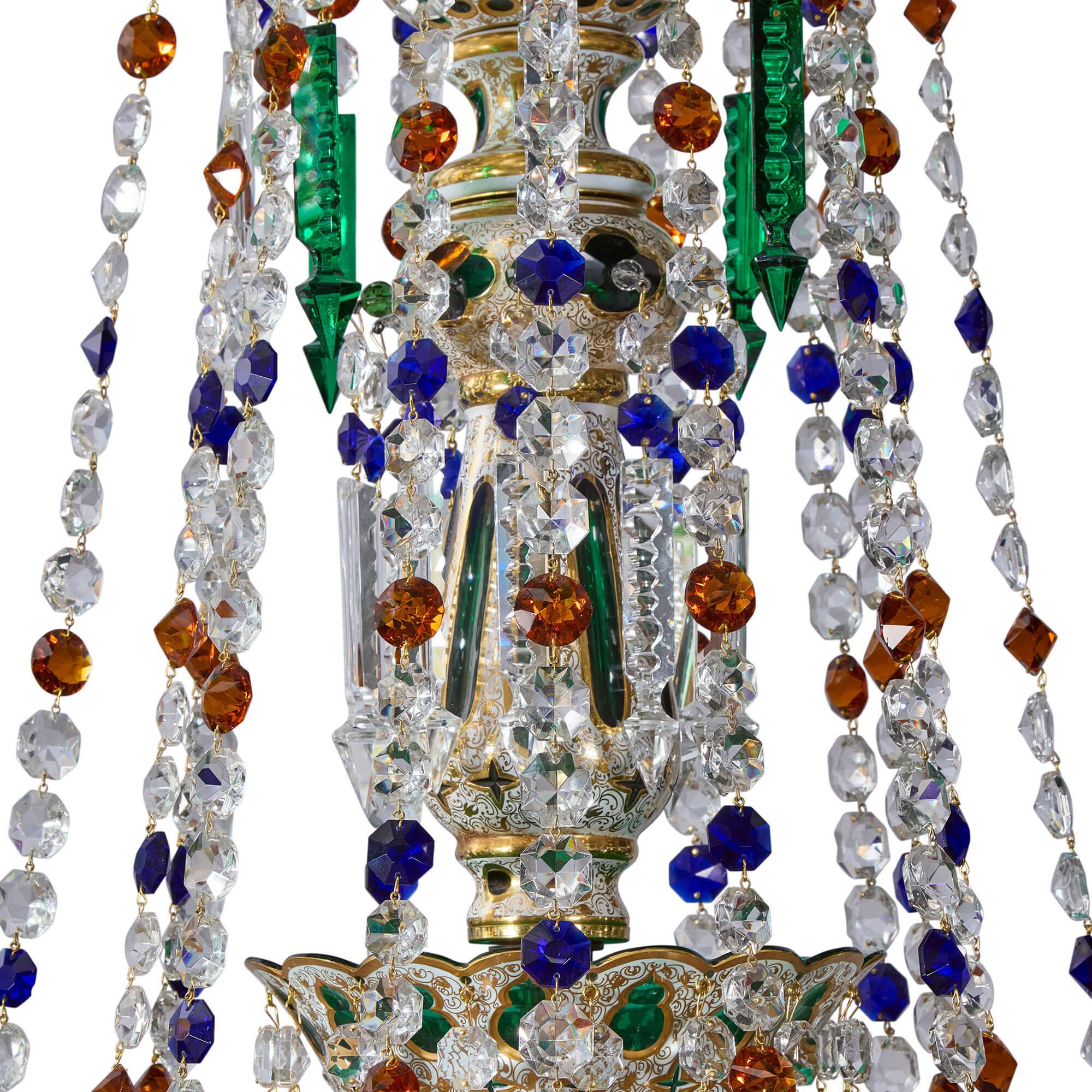 Ceco Lampadario molto grande in stile Belle Époque Bohemien con sovrapposizione di vetro dorato in vendita
