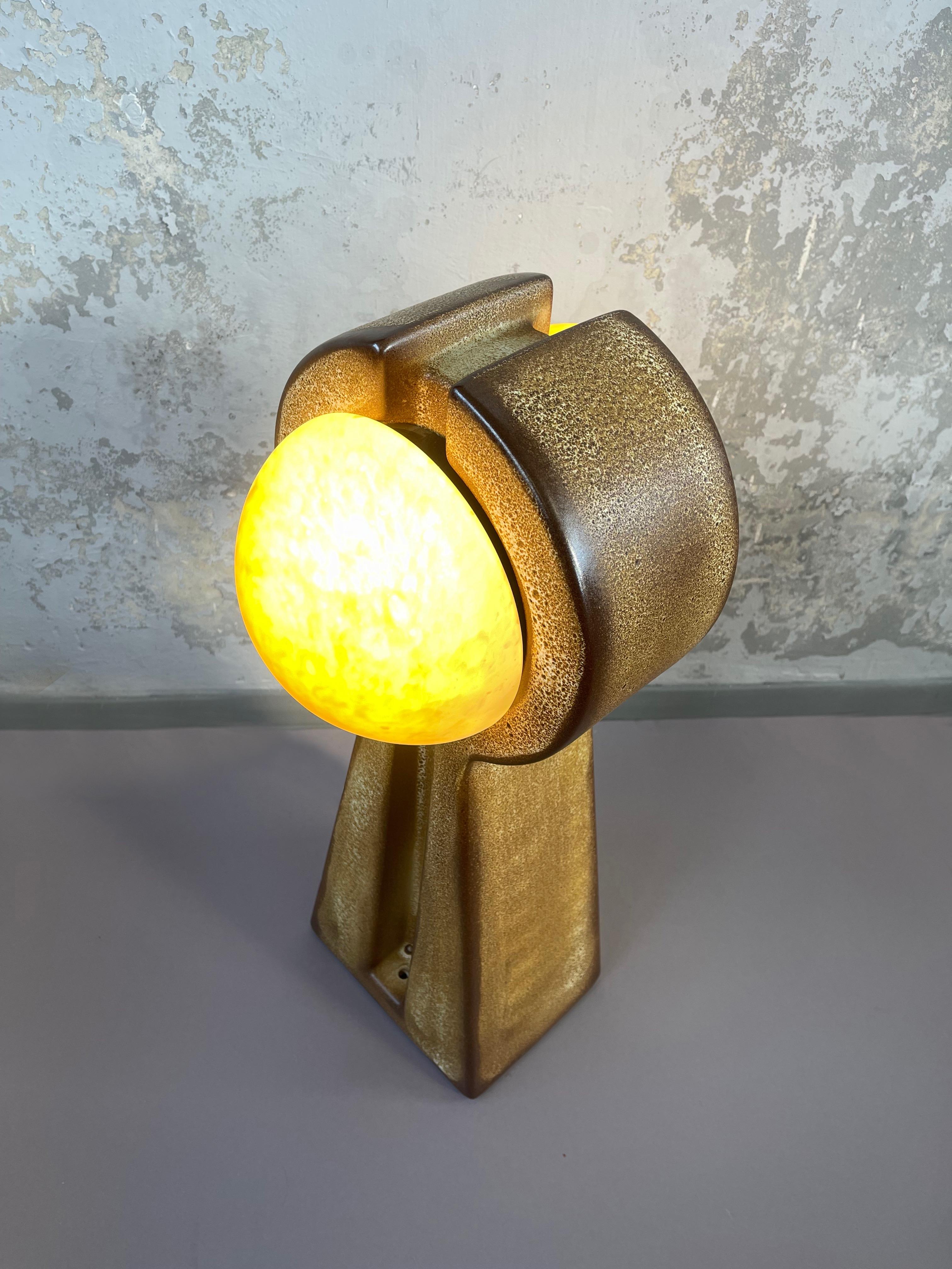 Mid-Century Modern Very Large Brown Futuristic Ceramic Floor Lamp 1970s, West Germany, 2 Globed For Sale