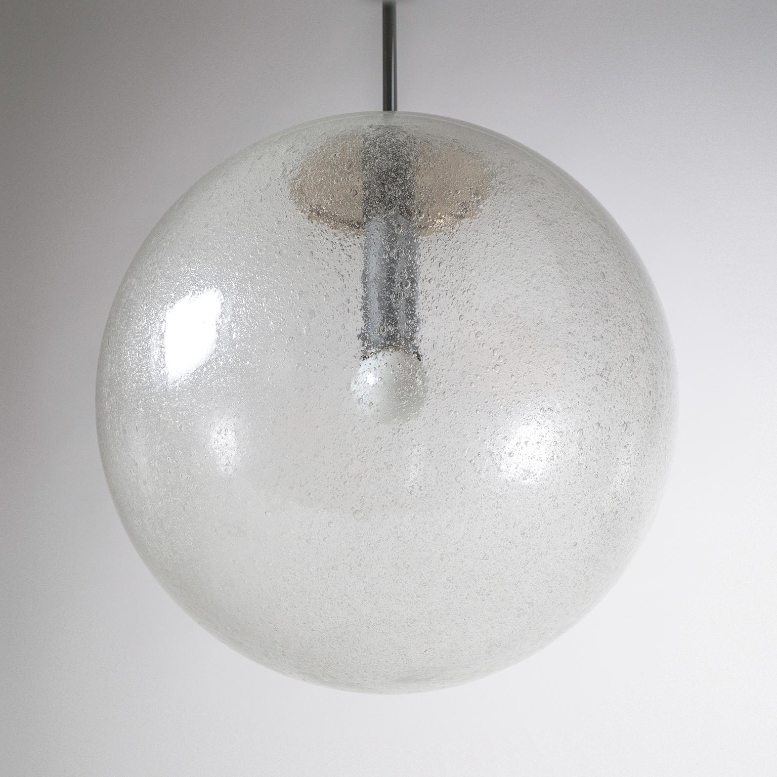 Very Large Bubble Glass Globe Pendant by Peill & Putzler, 1970s In Good Condition For Sale In Vienna, AT