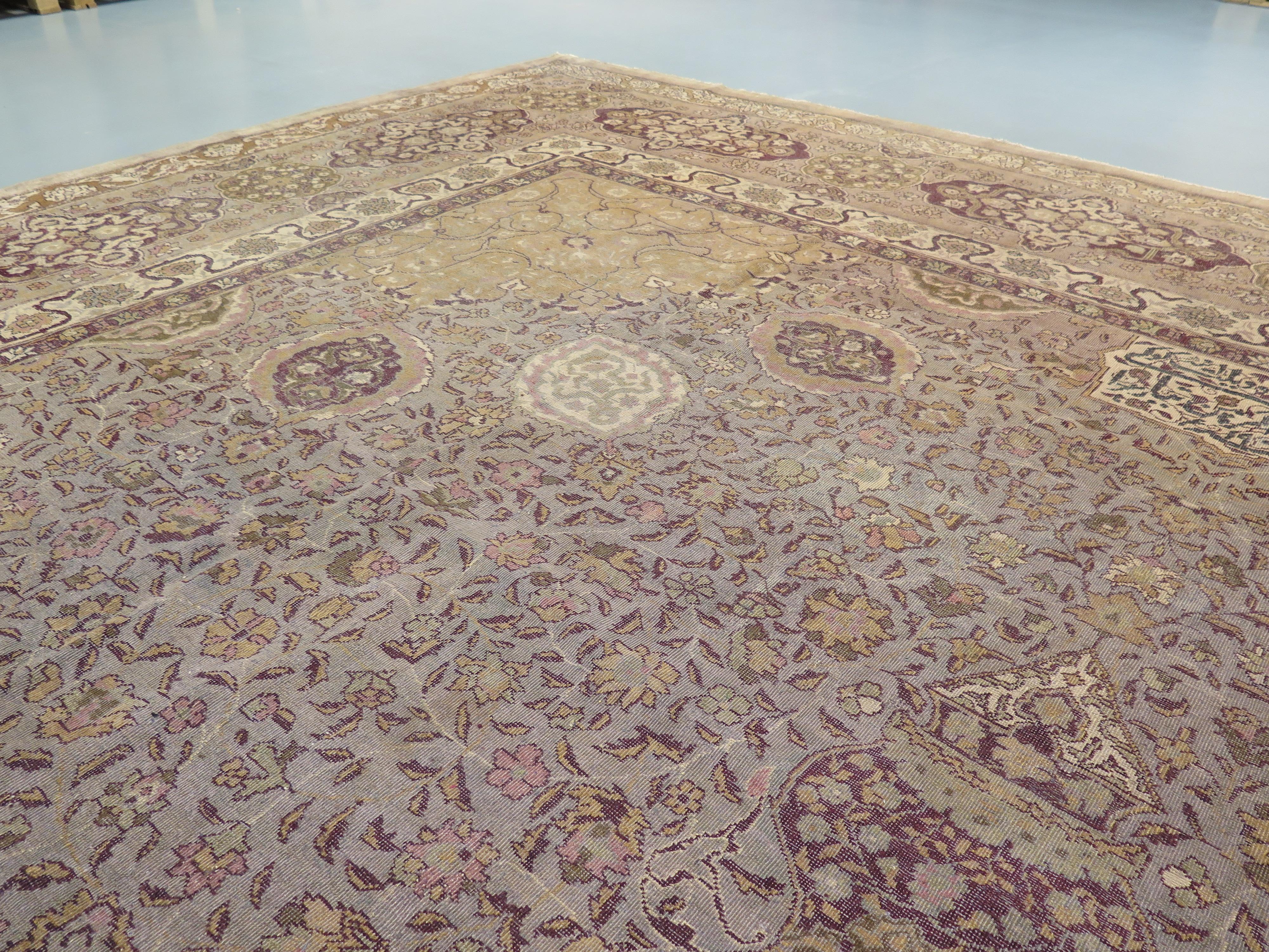 Indien Très grand tapis d'A.I.C. C.C. de 1870 en vente