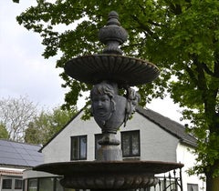 Very large cast iron fountain 20th Century