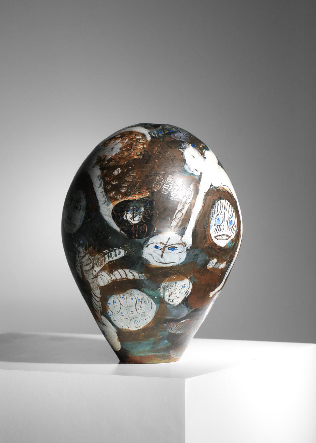Fait main Très grand vase en céramique de Sophie Combre, artiste française en vente