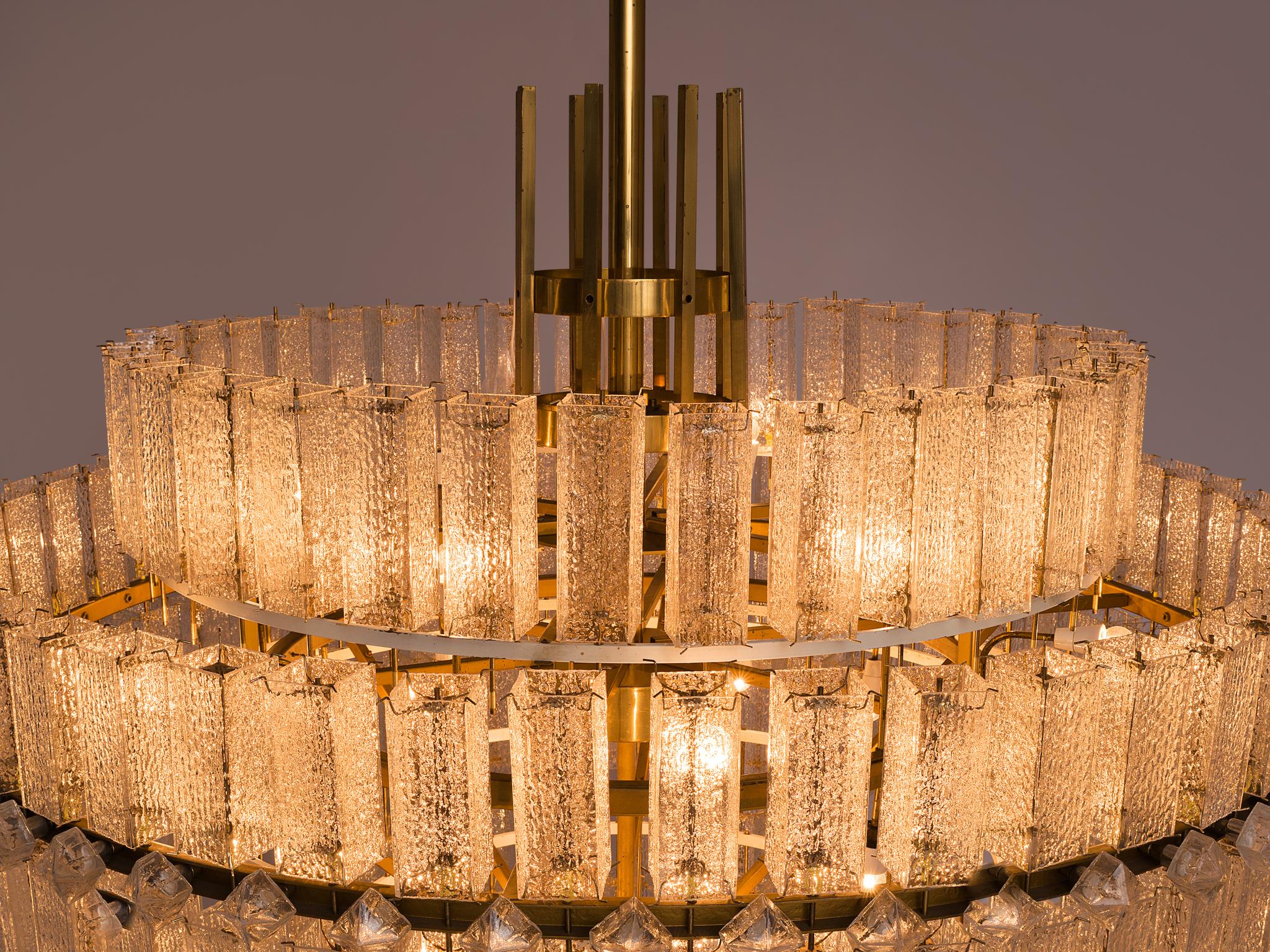 Very Large Circular Chandelier in Brass and Structured Glass 3