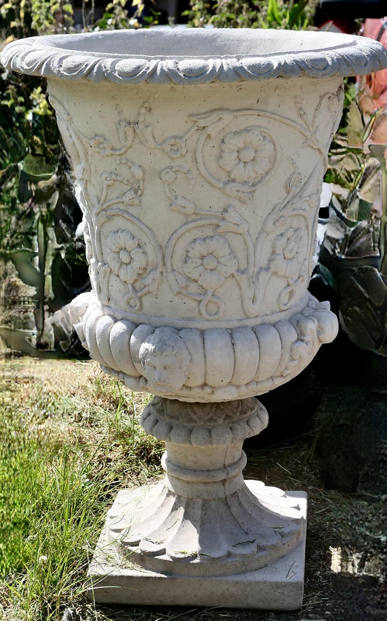 Very Large Classical Tudor Rose Garden Planter For Sale at 1stDibs