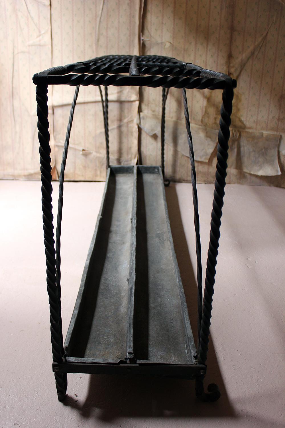 Very Large Country House Wrought Iron Stick Stand, circa 1870 For Sale 8