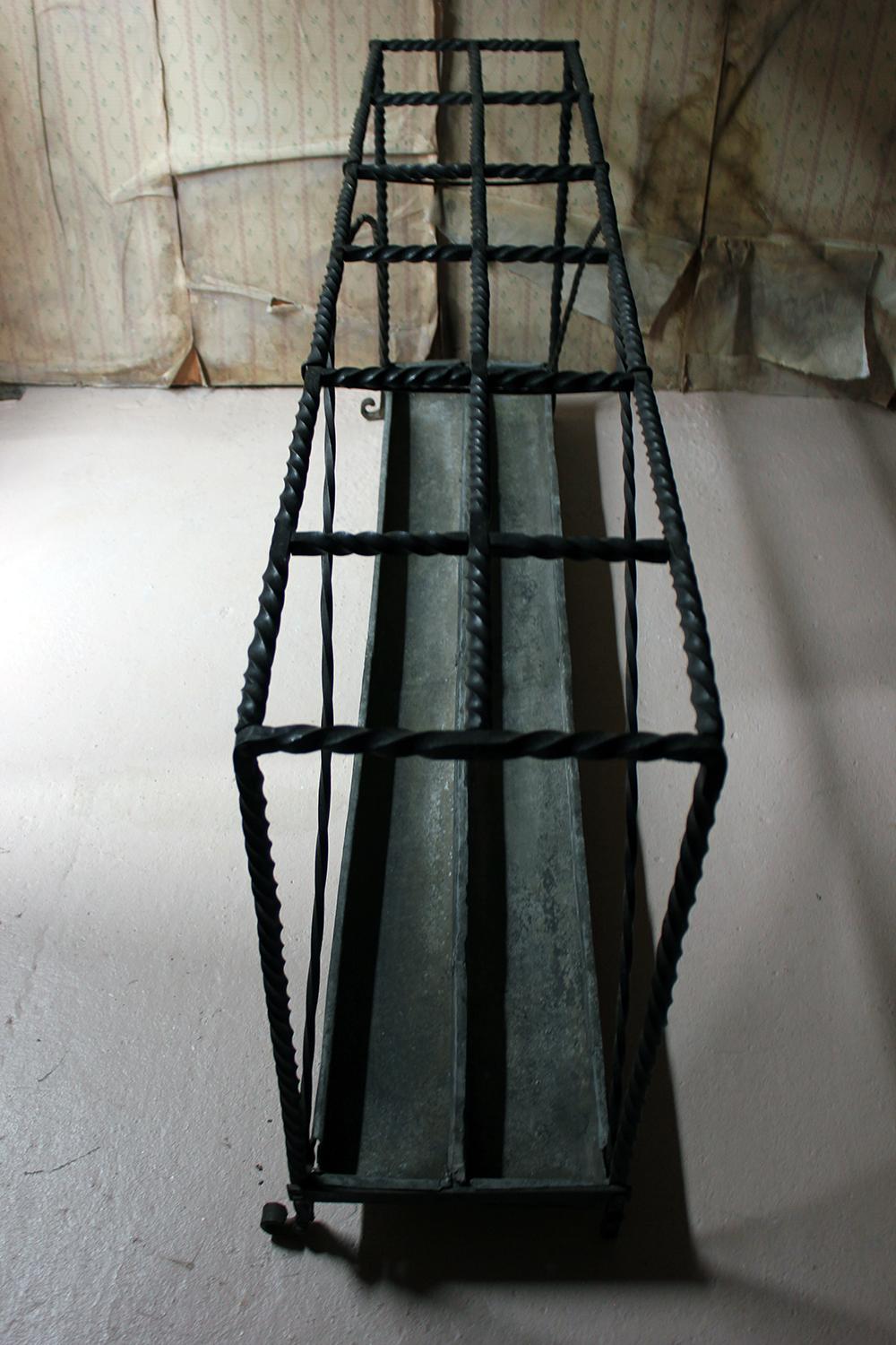 Very Large Country House Wrought Iron Stick Stand, circa 1870 For Sale 12