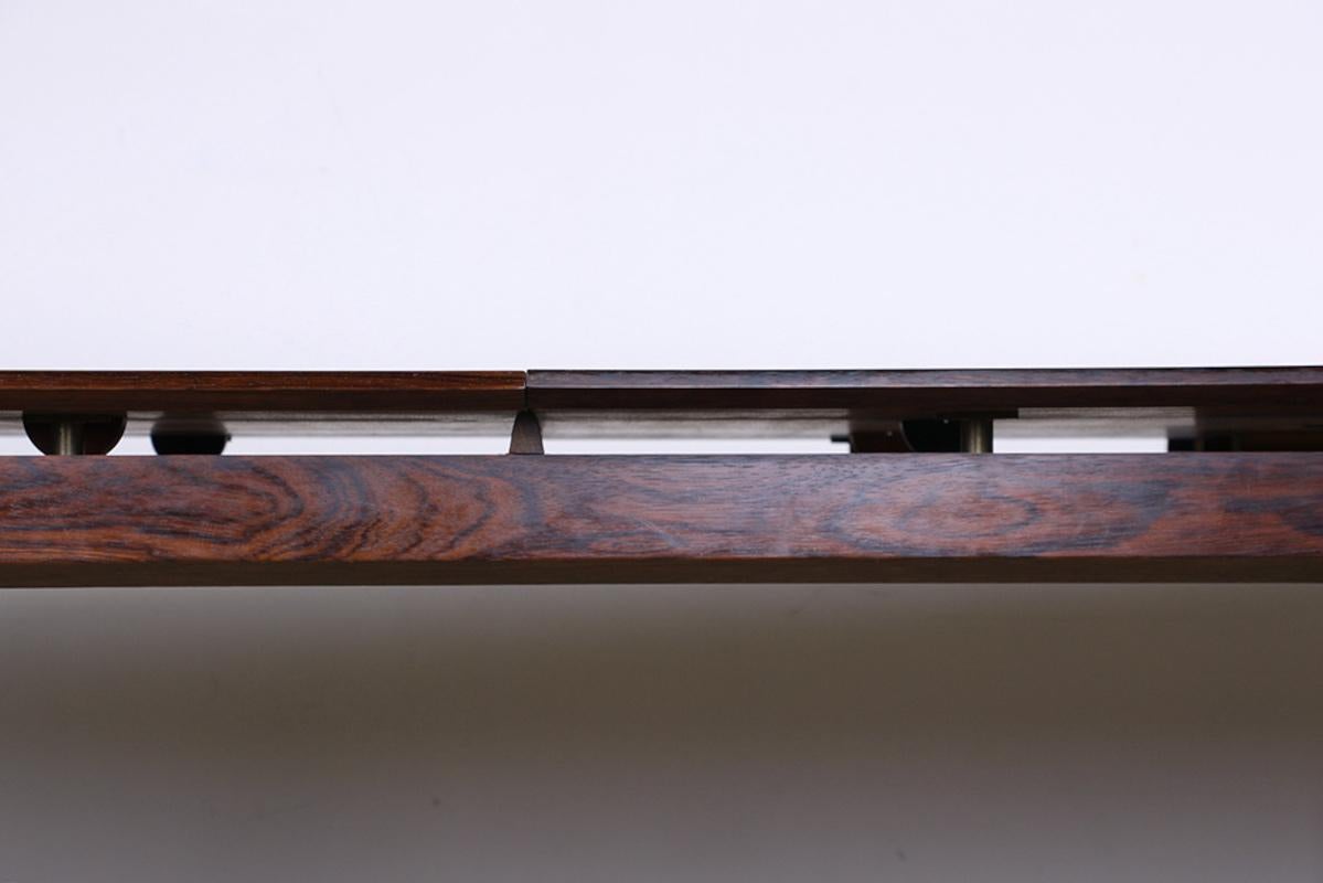 Very large Danish dining table, 250 cm, in Rosewood, Finn Juhl/France & Son. For Sale 10