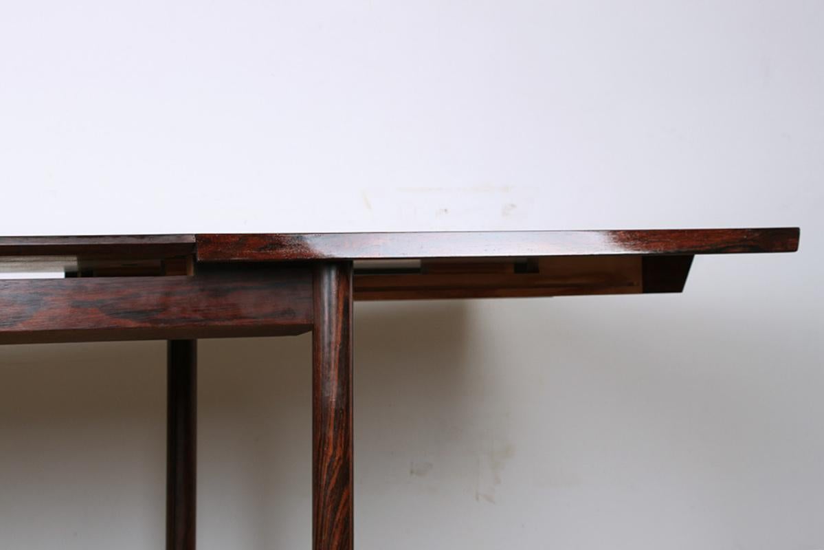 Very large Danish dining table, 250 cm, in Rosewood, Finn Juhl/France & Son. For Sale 11