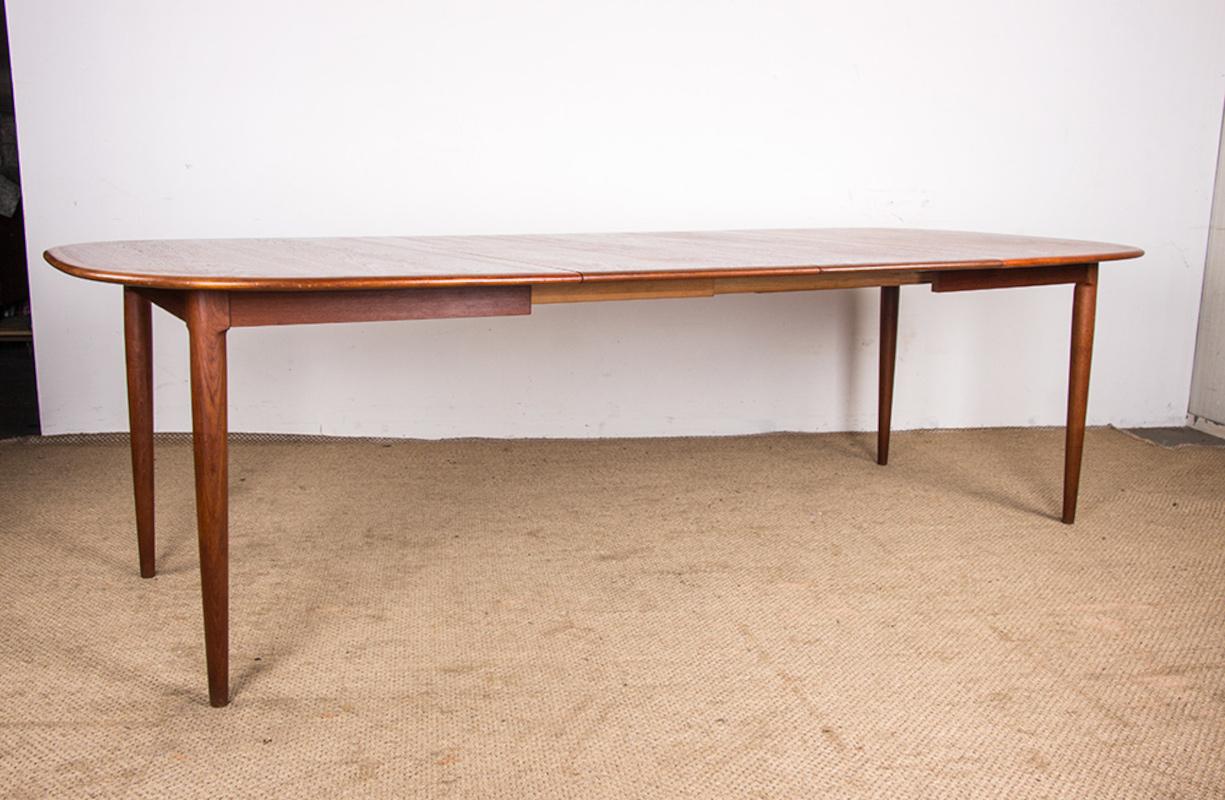 Very large Danish extendable dining table, 250 cm, in Teak by Hans Skovmand 1960 8
