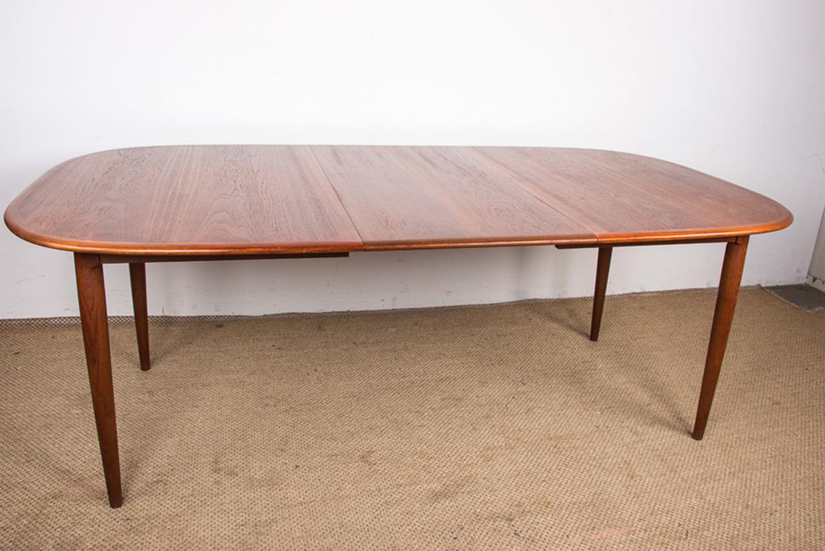 Very large Danish extendable dining table, 250 cm, in Teak by Hans Skovmand 1960 2