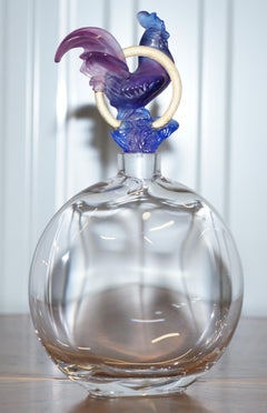 Très grande bouteille de parfum parfumée Daum France en verre avec dessus coq de poulet coq