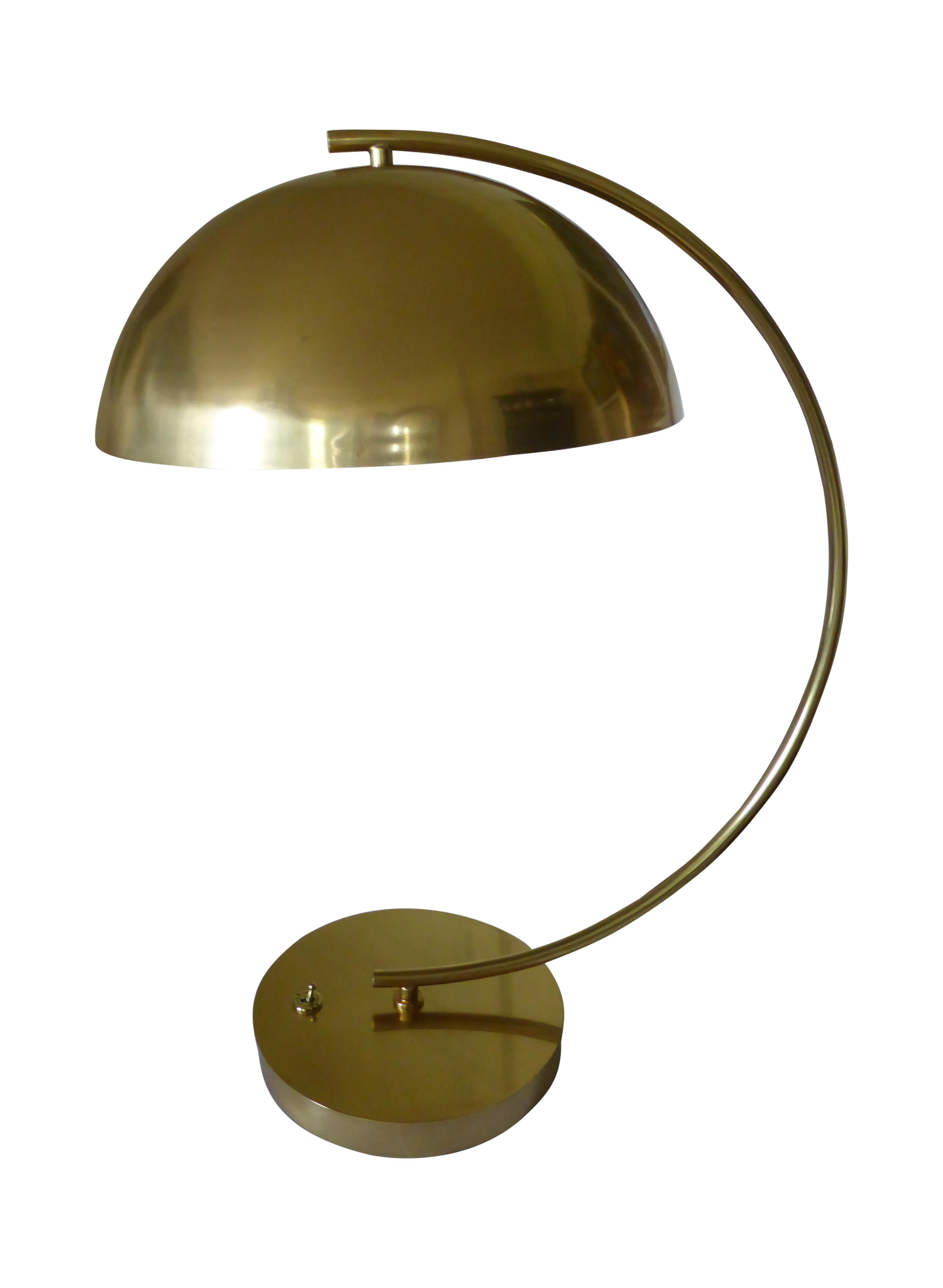 Sehr große Dome Top Schreibtischlampe im Deco-Stil aus poliertem Messing mit Dolly-Schalter im Angebot 2