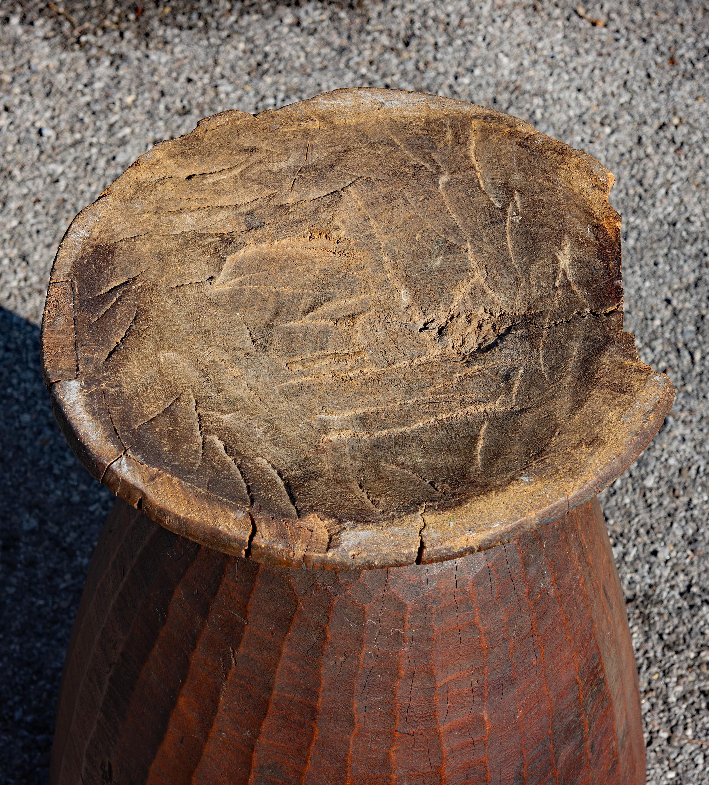 Very Large Early 19th Century  American Carved Wood Mortar  and Pestle For Sale 5