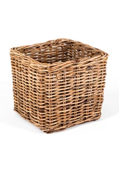 Cesta de mimbre inglesa muy grande para leña, procedente de un molino inglés