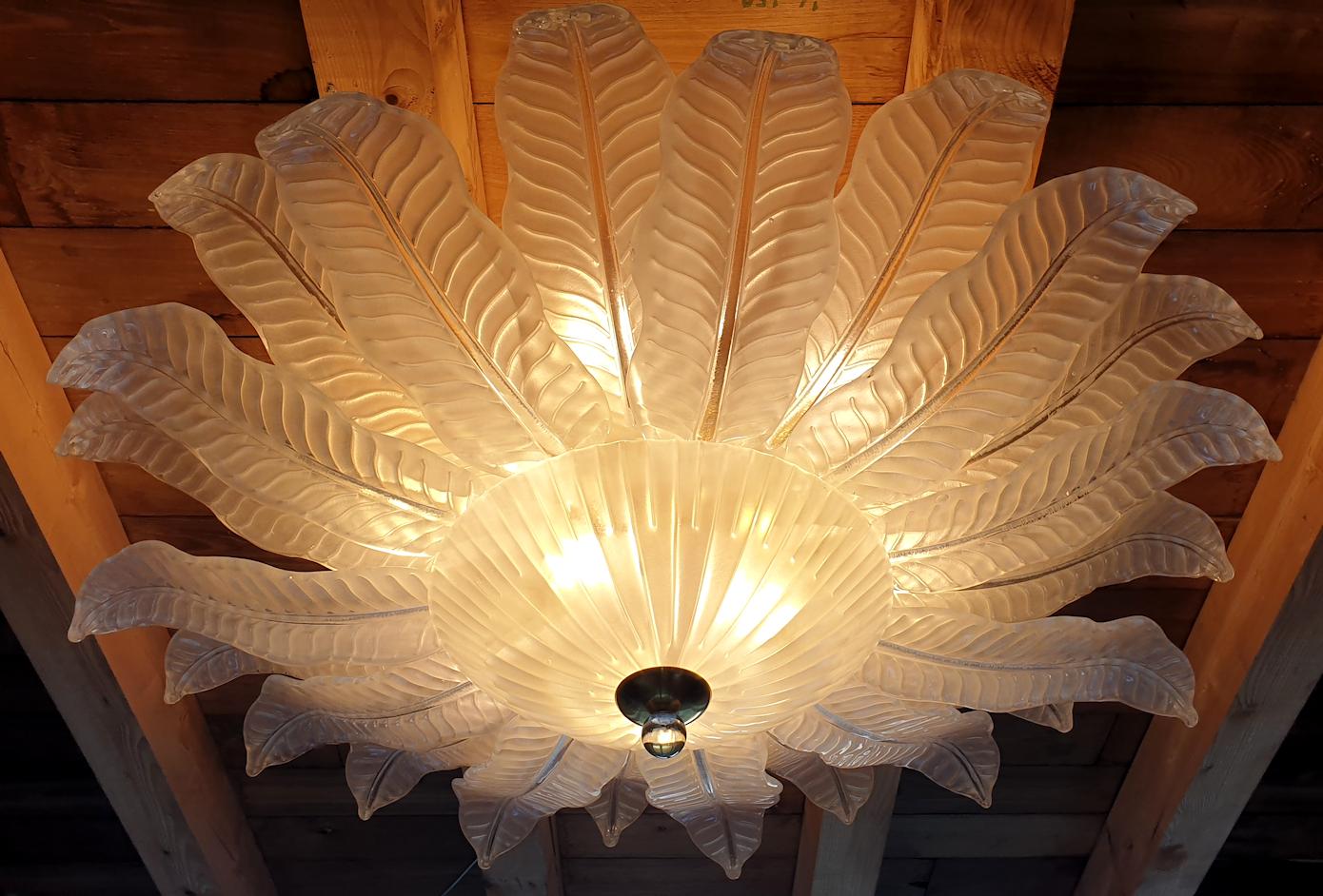 Hand-Crafted Large Flushmount Clear Murano glass Chandelier Mid-Century Modern Barovier, 1970