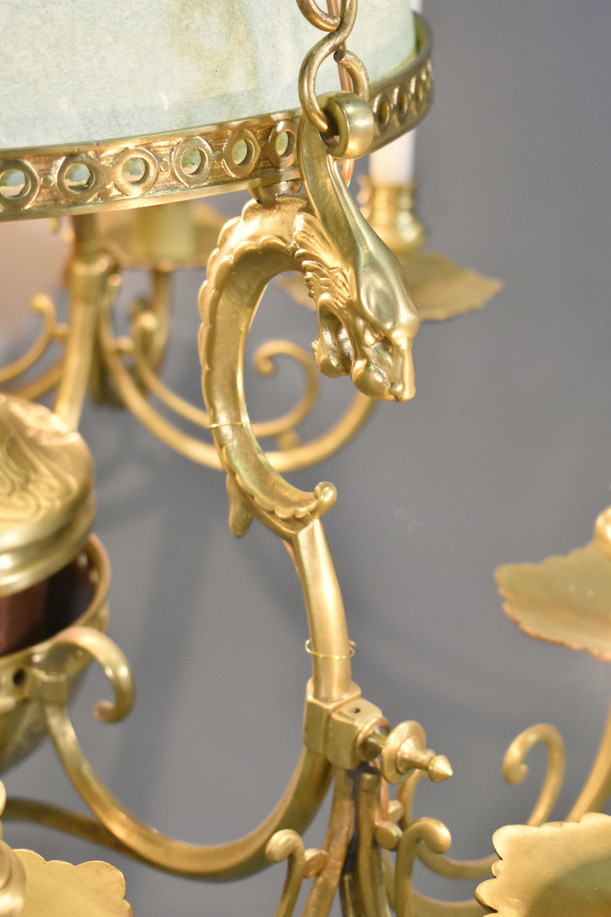 Très grand lustre français en bronze et opaline d'époque Napoléon III en vente 5